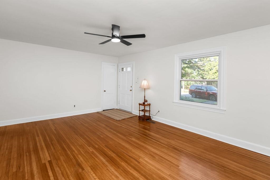 2231 Saint James Court, Owensboro, Kentucky 42301, 3 Bedrooms Bedrooms, ,1 BathroomBathrooms,Single Family Residence,For Sale,Saint James Court,93025