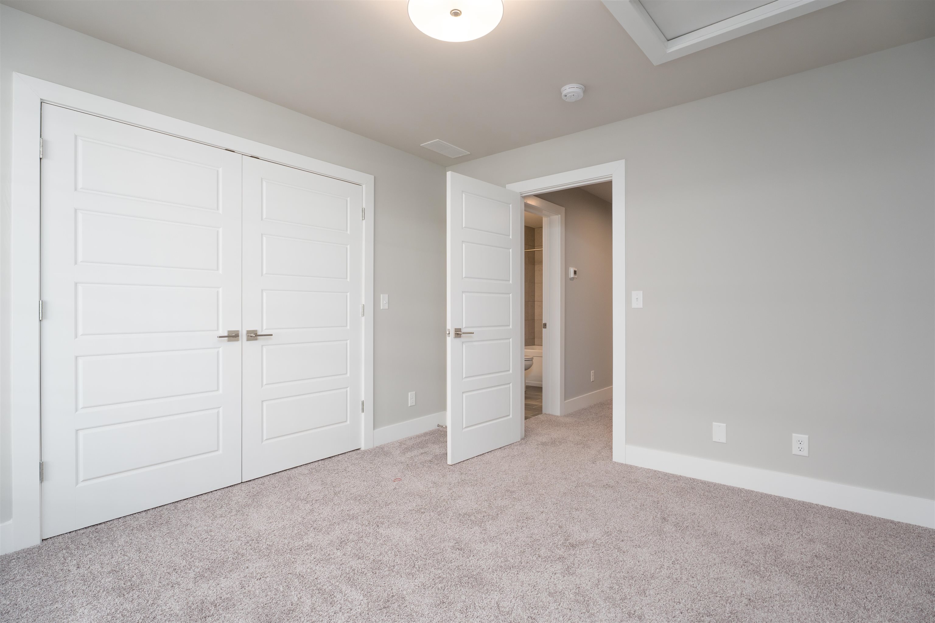 1913 Celebration Circle, Owensboro, Kentucky 42303, 3 Bedrooms Bedrooms, ,2 BathroomsBathrooms,Single Family Residence,For Sale,Celebration Circle,93031