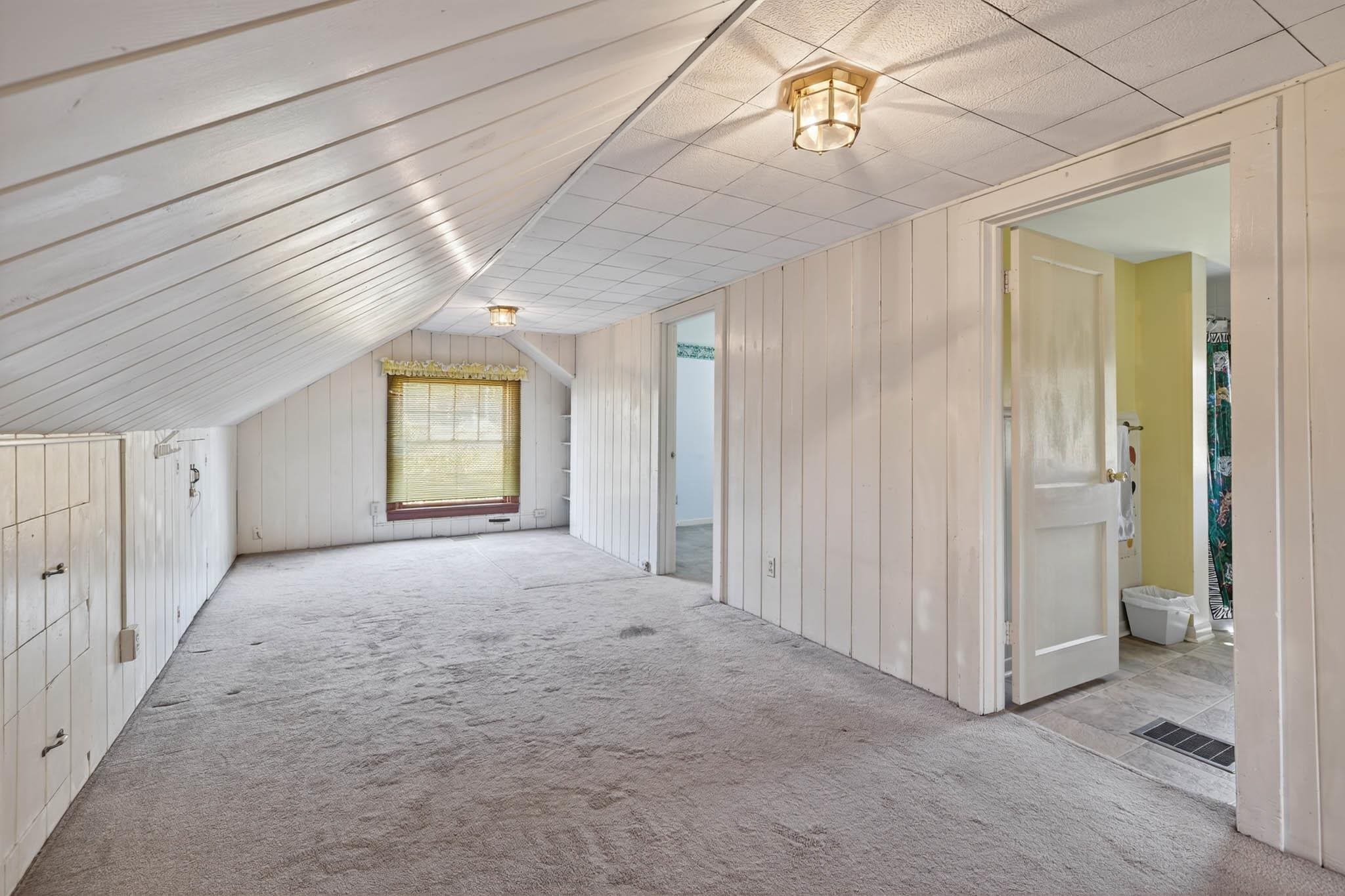 2118 York Drive, Owensboro, Kentucky 42301, 4 Bedrooms Bedrooms, ,2 BathroomsBathrooms,Single Family Residence,For Sale,York Drive,93033