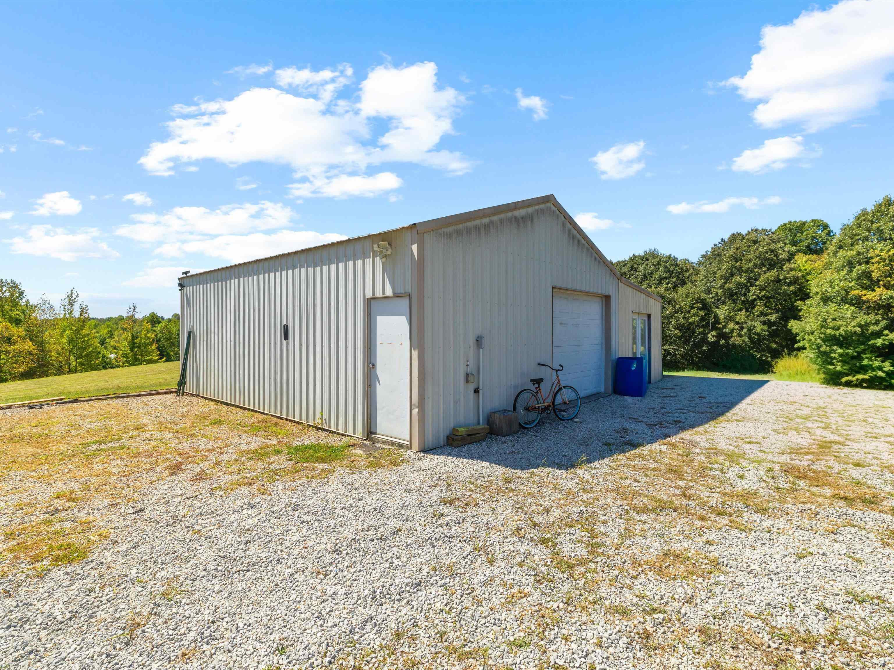 12150 Red Hill Maxwell Road, Utica, Kentucky 42376, 4 Bedrooms Bedrooms, ,2 BathroomsBathrooms,Single Family Residence,For Sale,Red Hill Maxwell Road,93042
