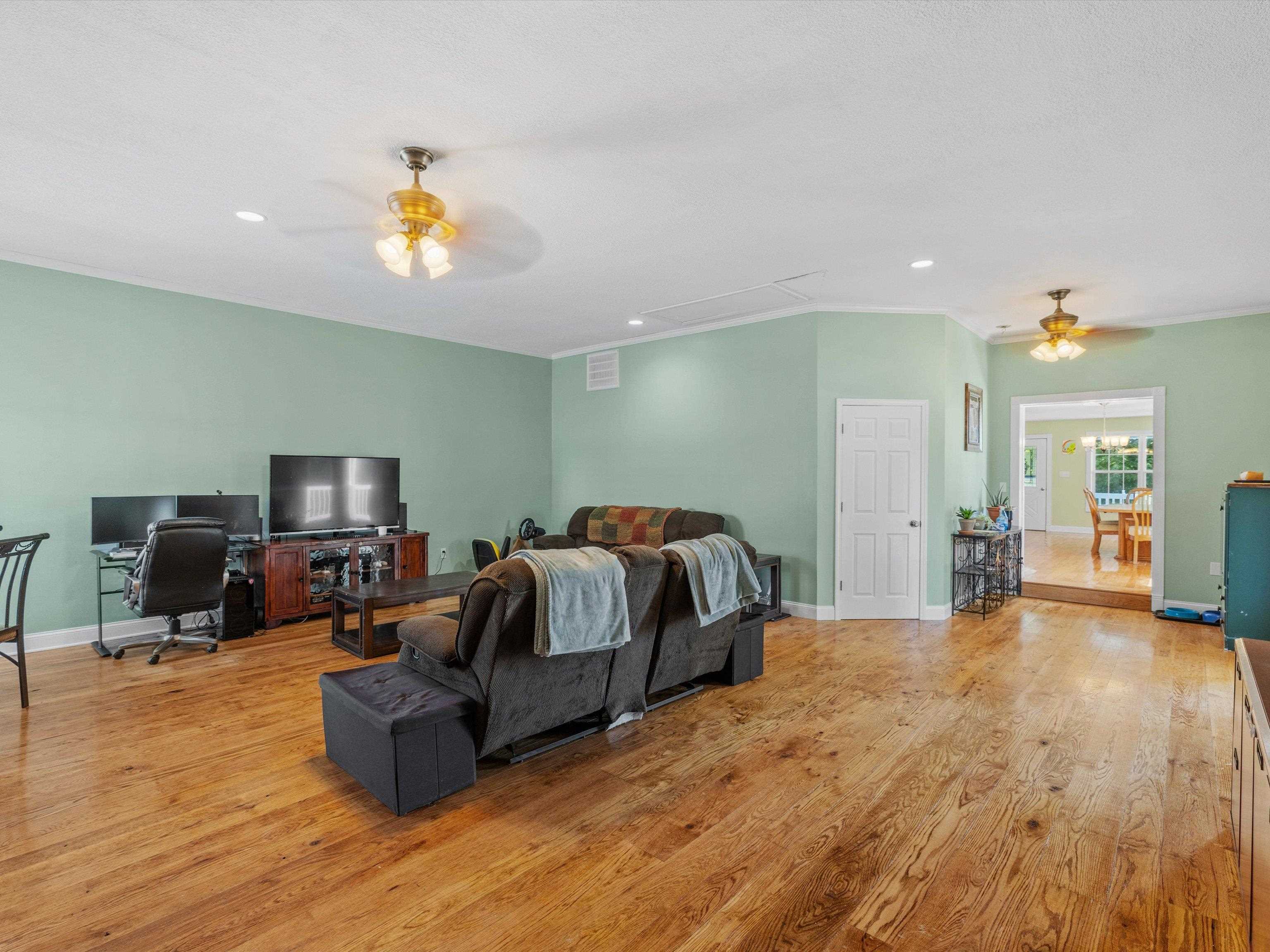 12150 Red Hill Maxwell Road, Utica, Kentucky 42376, 4 Bedrooms Bedrooms, ,2 BathroomsBathrooms,Single Family Residence,For Sale,Red Hill Maxwell Road,93042