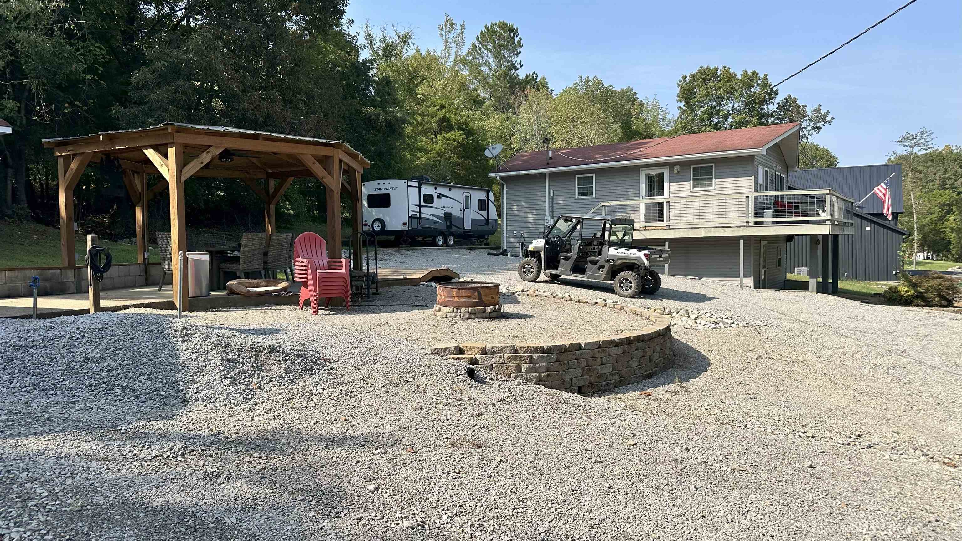 500 Indian Ridge Rd, Falls of Rough, Kentucky 40119, 2 Bedrooms Bedrooms, ,1 BathroomBathrooms,Single Family Residence,For Sale,Indian Ridge Rd,93046