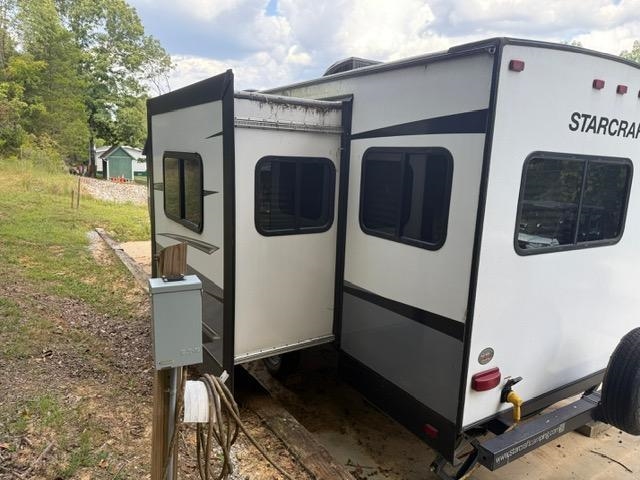 500 Indian Ridge Rd, Falls of Rough, Kentucky 40119, 2 Bedrooms Bedrooms, ,1 BathroomBathrooms,Single Family Residence,For Sale,Indian Ridge Rd,93046