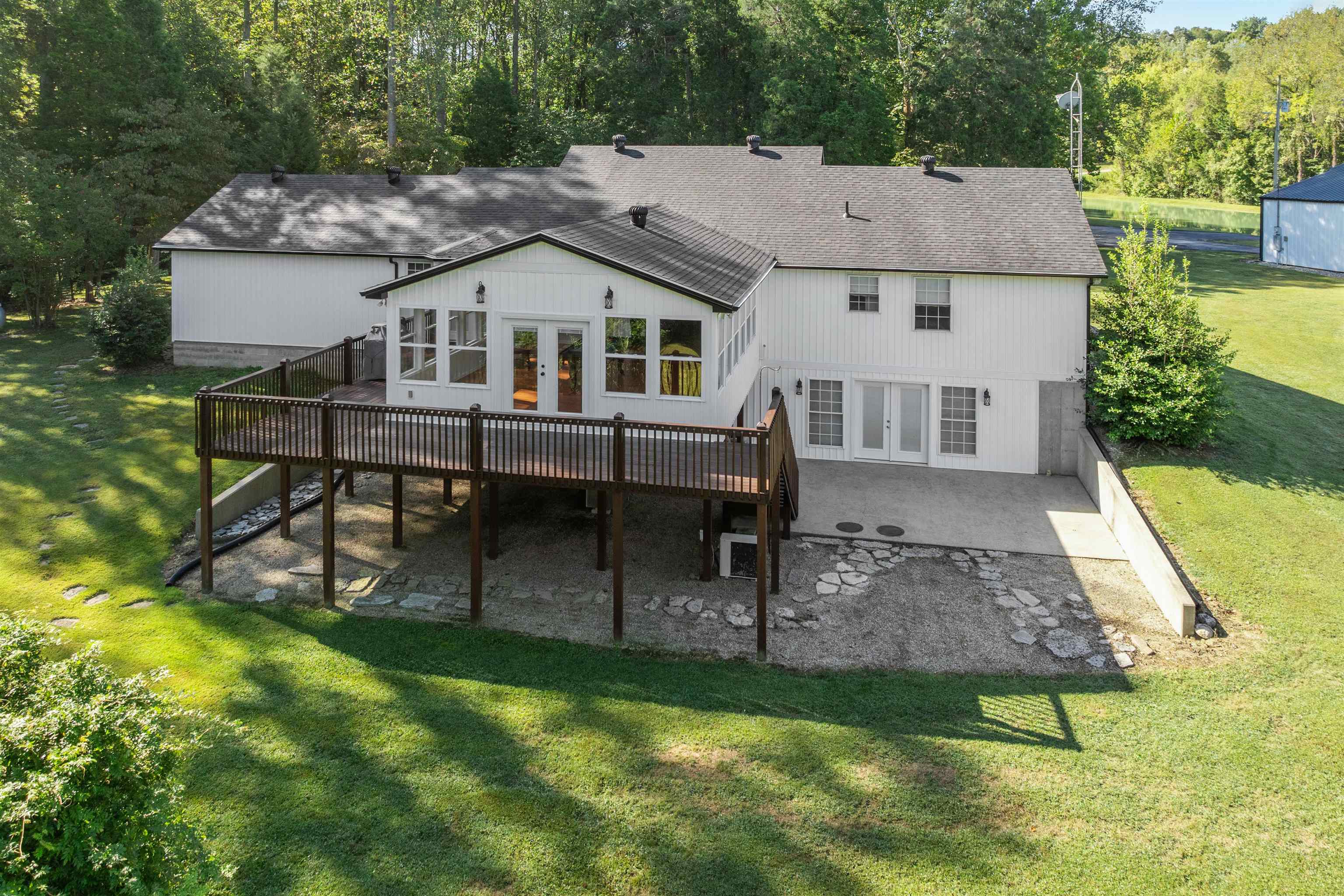 549 Clover Creek Cove Lane, Cloverport, Kentucky 40111, 3 Bedrooms Bedrooms, ,2 BathroomsBathrooms,Single Family Residence,For Sale,Clover Creek Cove Lane,93064