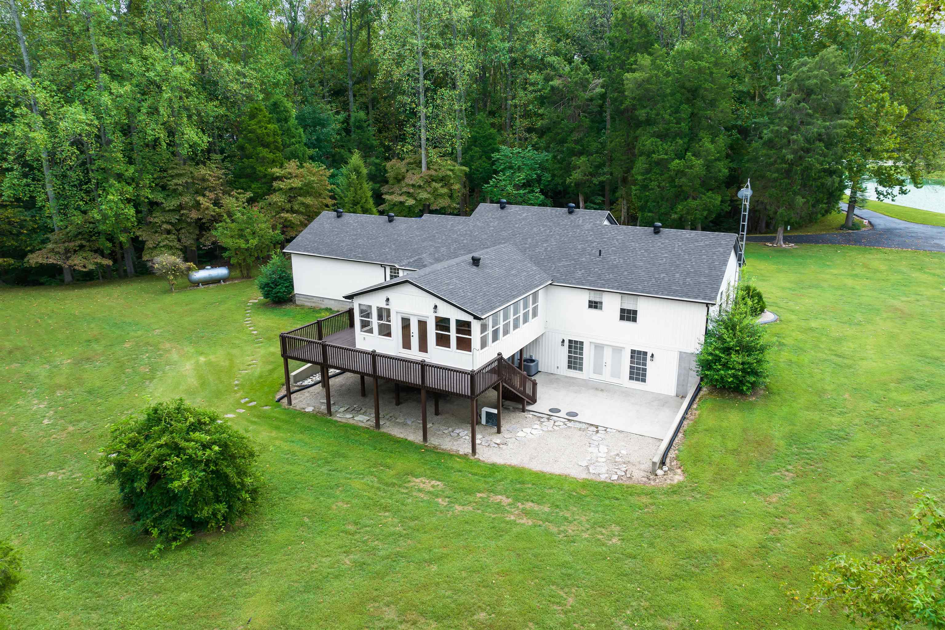 549 Clover Creek Cove Lane, Cloverport, Kentucky 40111, 3 Bedrooms Bedrooms, ,2 BathroomsBathrooms,Single Family Residence,For Sale,Clover Creek Cove Lane,93064
