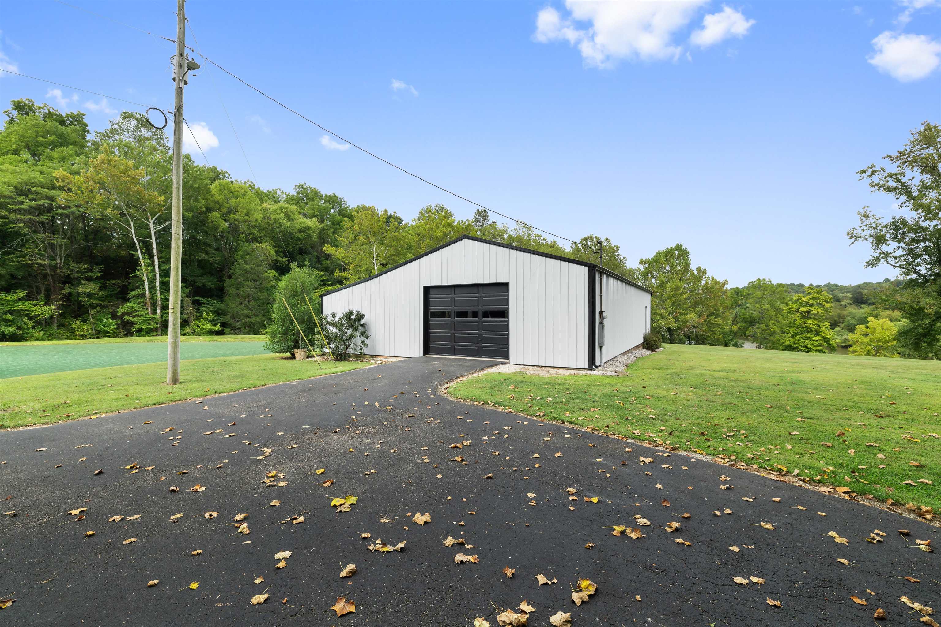 549 Clover Creek Cove Lane, Cloverport, Kentucky 40111, 3 Bedrooms Bedrooms, ,2 BathroomsBathrooms,Single Family Residence,For Sale,Clover Creek Cove Lane,93064