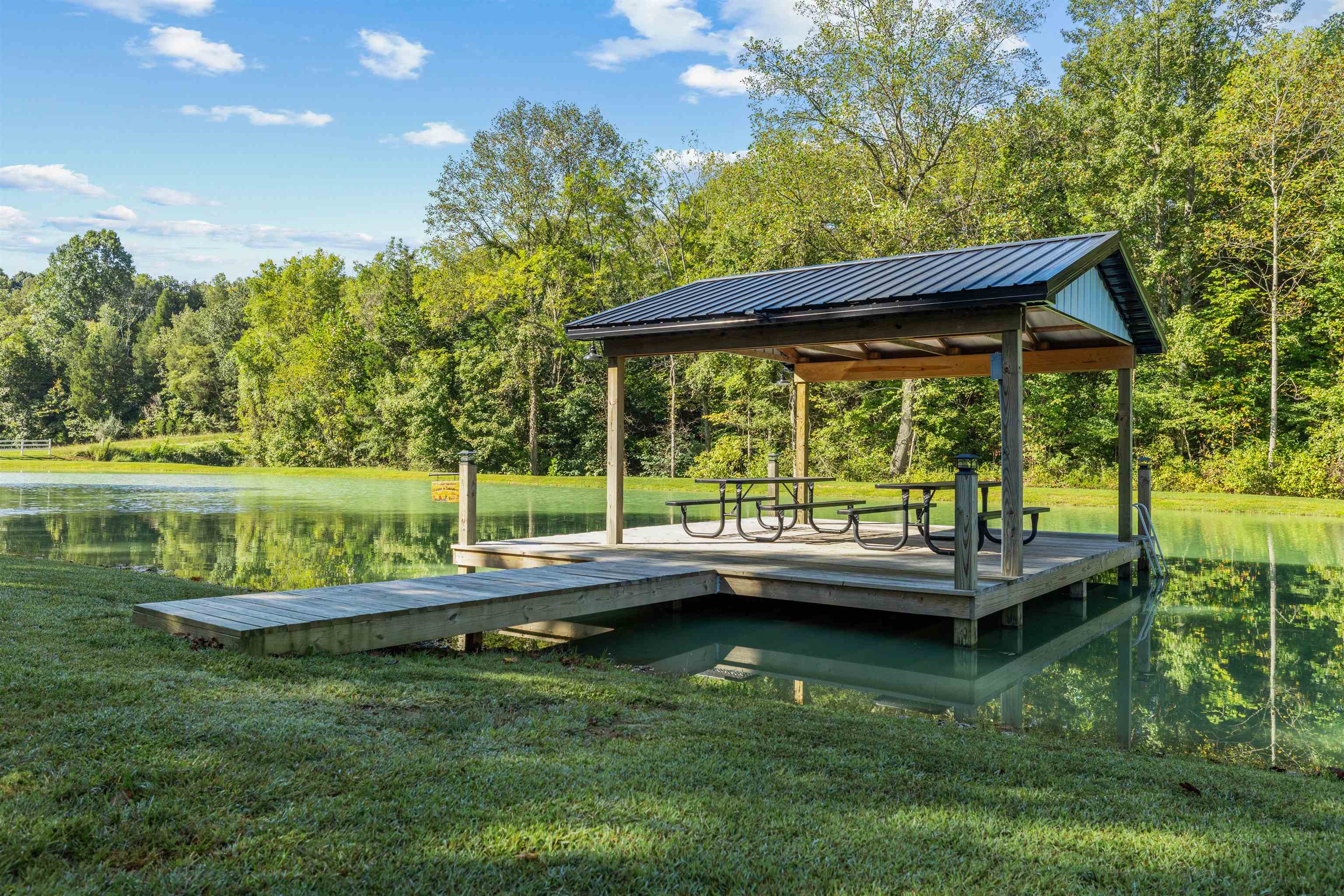 549 Clover Creek Cove Lane, Cloverport, Kentucky 40111, 3 Bedrooms Bedrooms, ,2 BathroomsBathrooms,Single Family Residence,For Sale,Clover Creek Cove Lane,93064