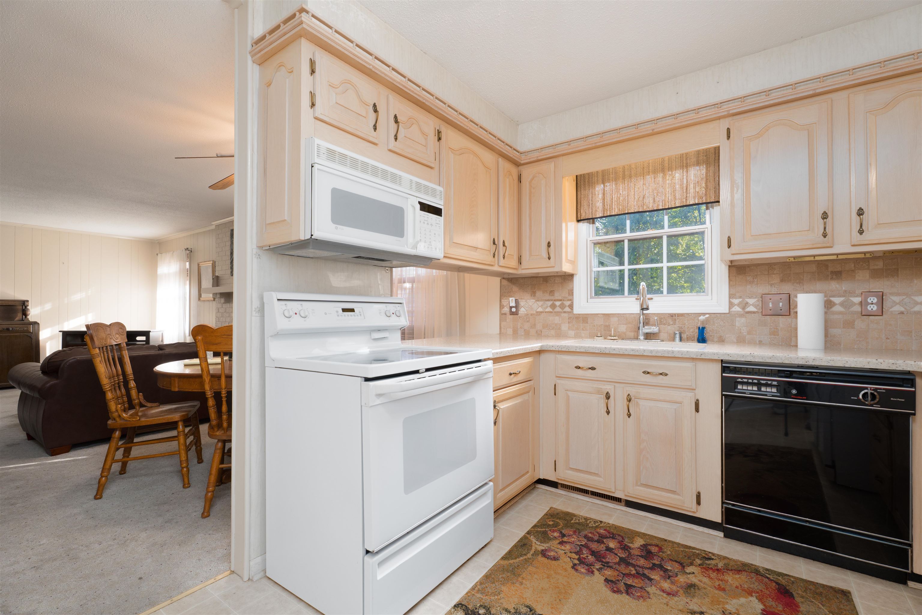 4620 Crescent Hill Dr, Owensboro, Kentucky 42303, 4 Bedrooms Bedrooms, ,2 BathroomsBathrooms,Single Family Residence,For Sale,Crescent Hill Dr,93070
