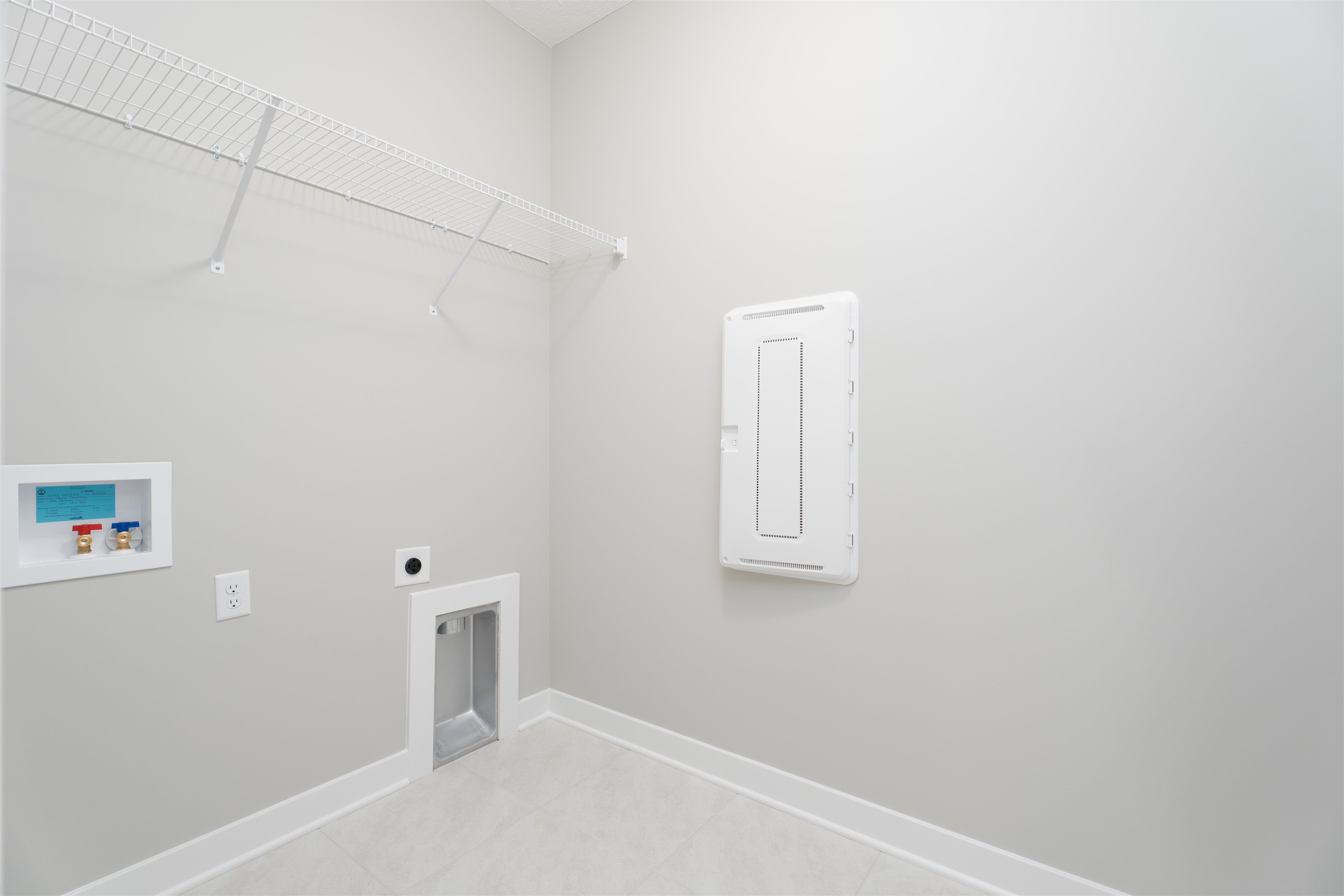 558 Alabaster Ln, Owensboro, Kentucky 42301, 3 Bedrooms Bedrooms, ,2 BathroomsBathrooms,Single Family Residence,For Sale,Alabaster Ln,93074