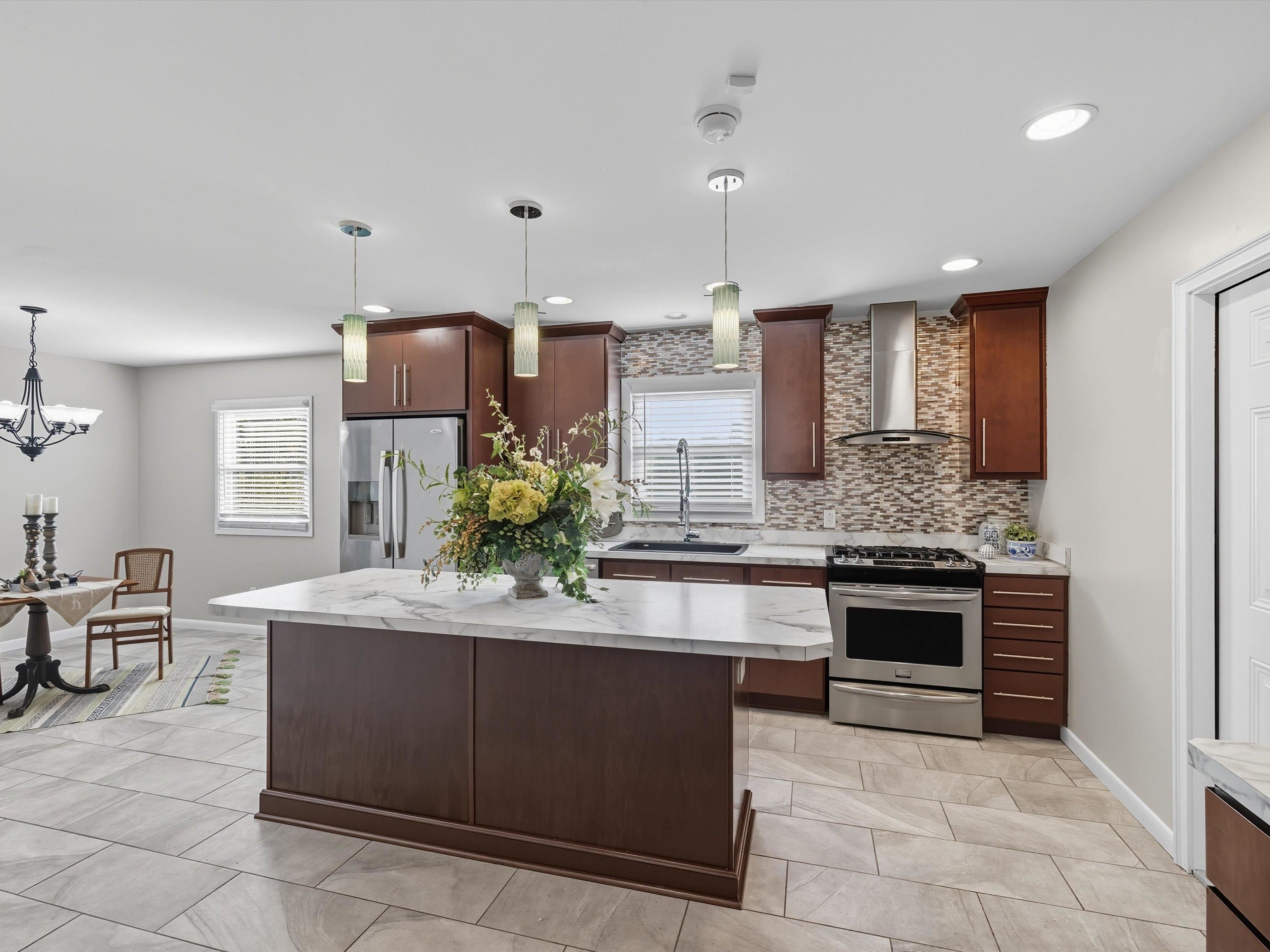 2509 Gallahadion Ct., Owensboro, Kentucky 42301, 3 Bedrooms Bedrooms, ,2 BathroomsBathrooms,Single Family Residence,For Sale,Gallahadion Ct.,93080