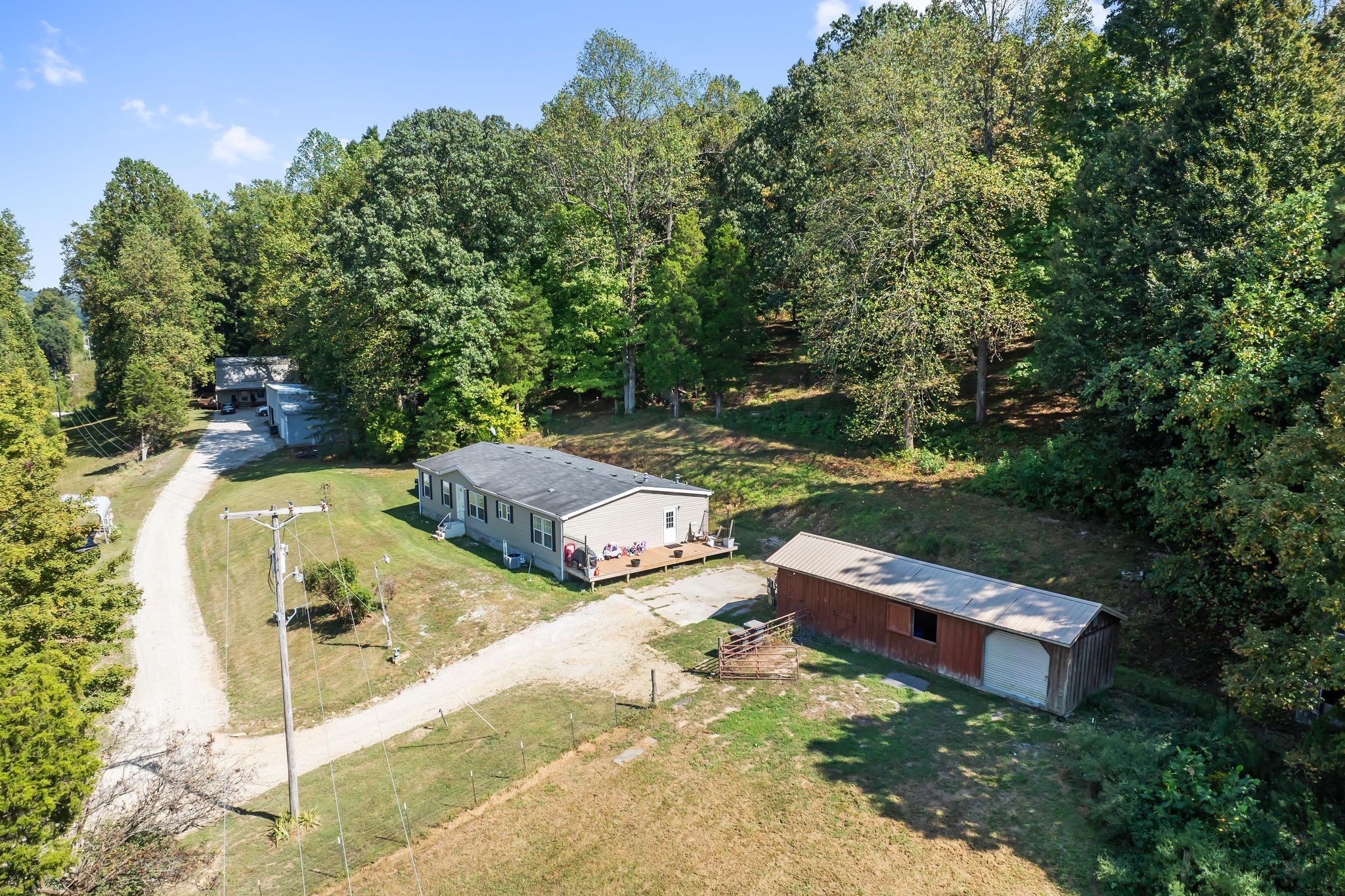 6768 State Route 69 N, Hartford, Kentucky 42347, 3 Bedrooms Bedrooms, ,2 BathroomsBathrooms,Single Family Residence,For Sale,State Route 69 N,93084