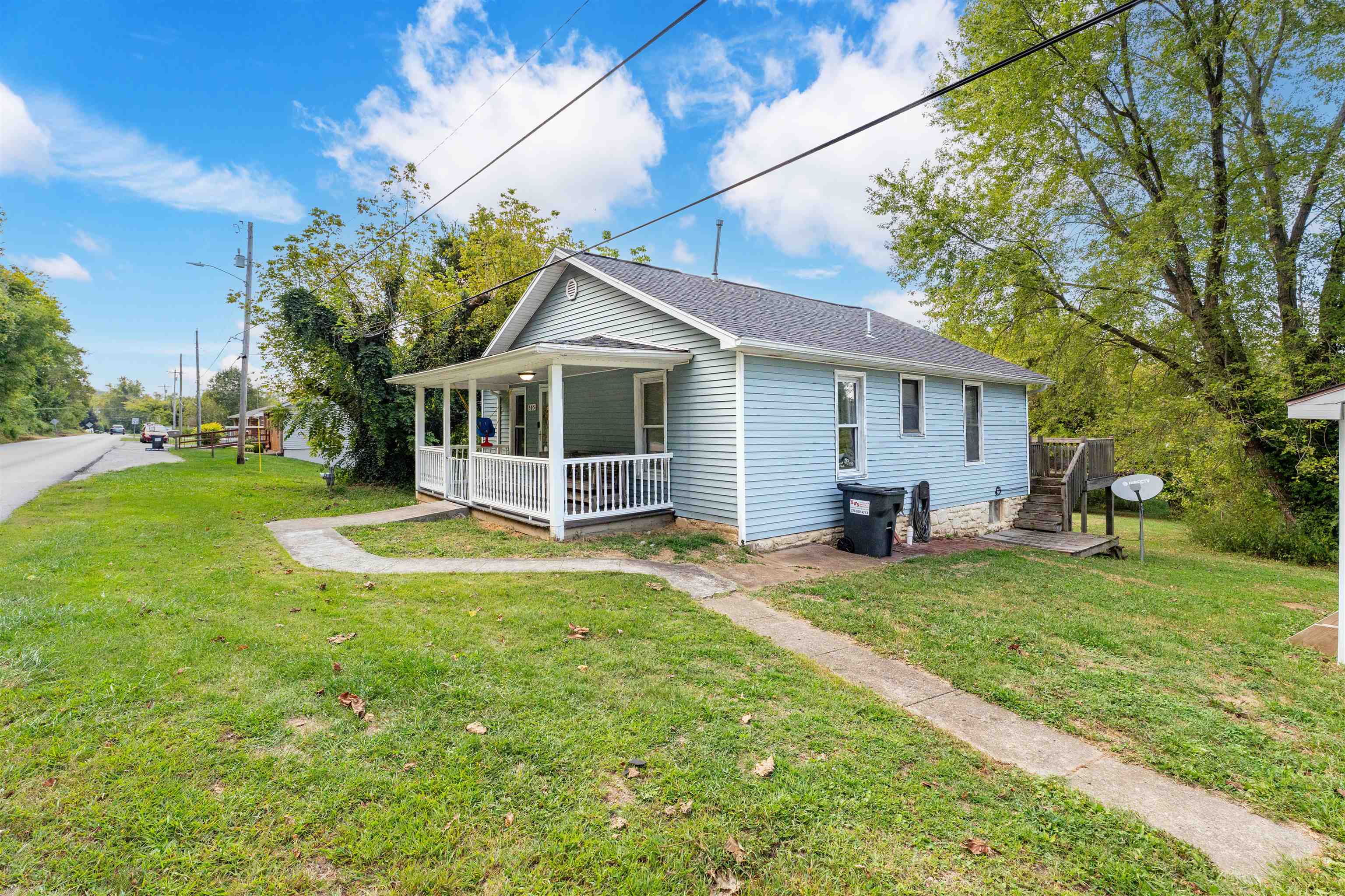 305 Harrison St., Hawesville, Kentucky 42348, 2 Bedrooms Bedrooms, ,1 BathroomBathrooms,Single Family Residence,For Sale,Harrison St.,93101