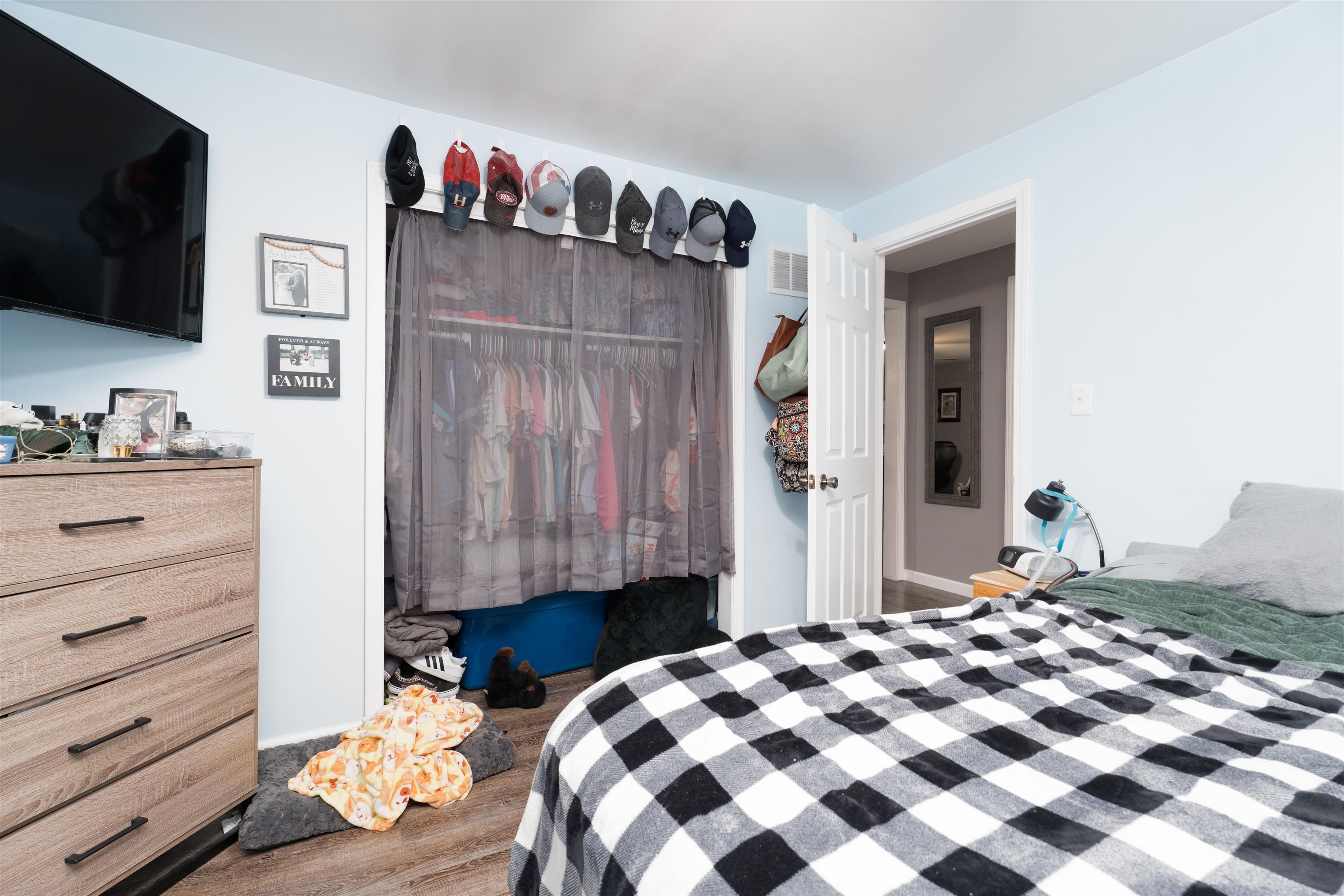 305 Harrison St., Hawesville, Kentucky 42348, 2 Bedrooms Bedrooms, ,1 BathroomBathrooms,Single Family Residence,For Sale,Harrison St.,93101