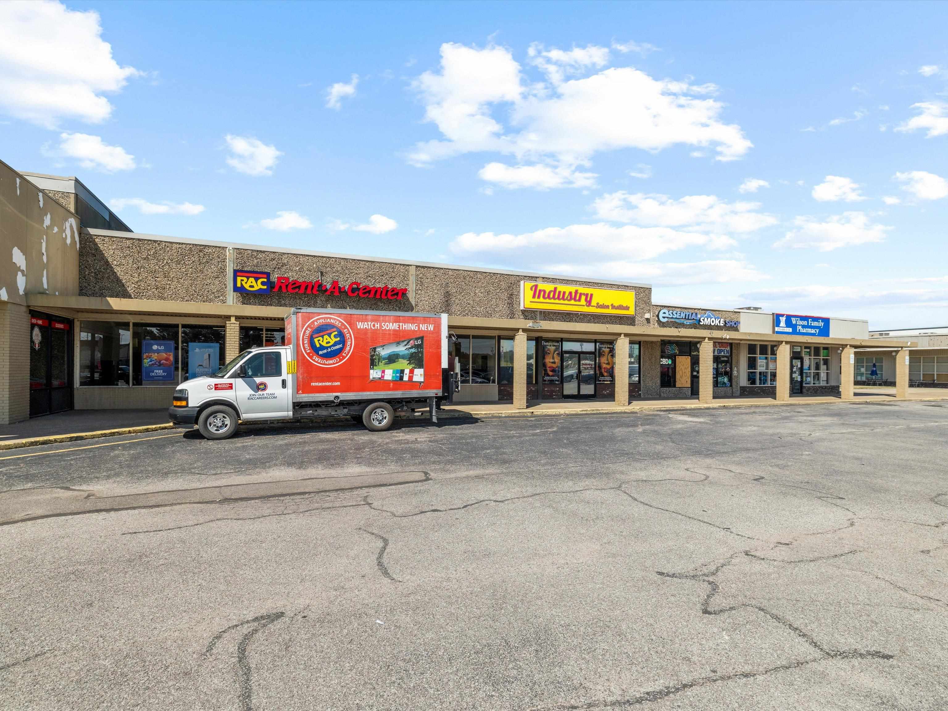 2845 Parrish Avenue, Owensboro, Kentucky 42301, ,Retail,For Sale,Parrish Avenue,93104