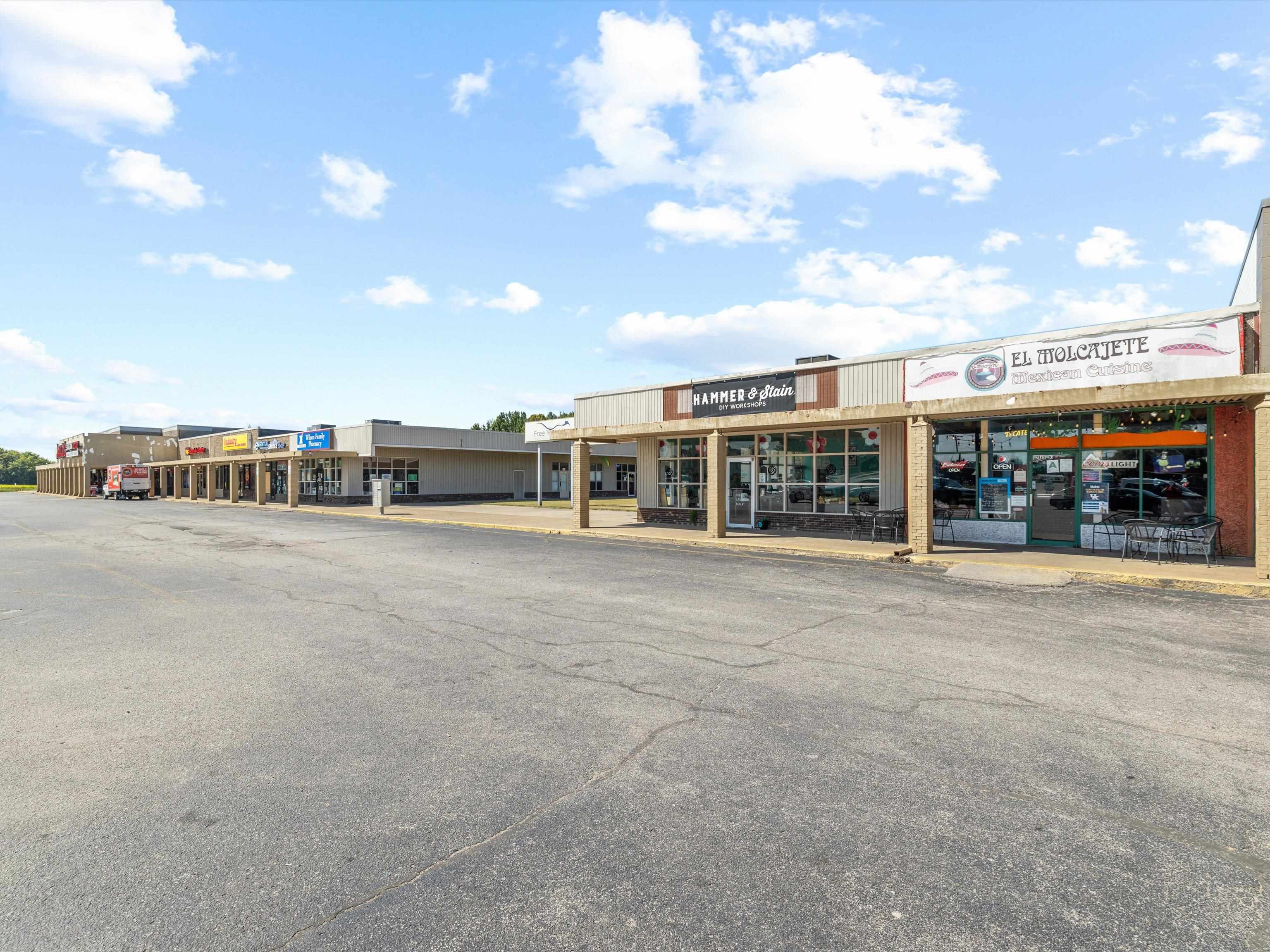 2845 Parrish Avenue, Owensboro, Kentucky 42301, ,Retail,For Sale,Parrish Avenue,93104