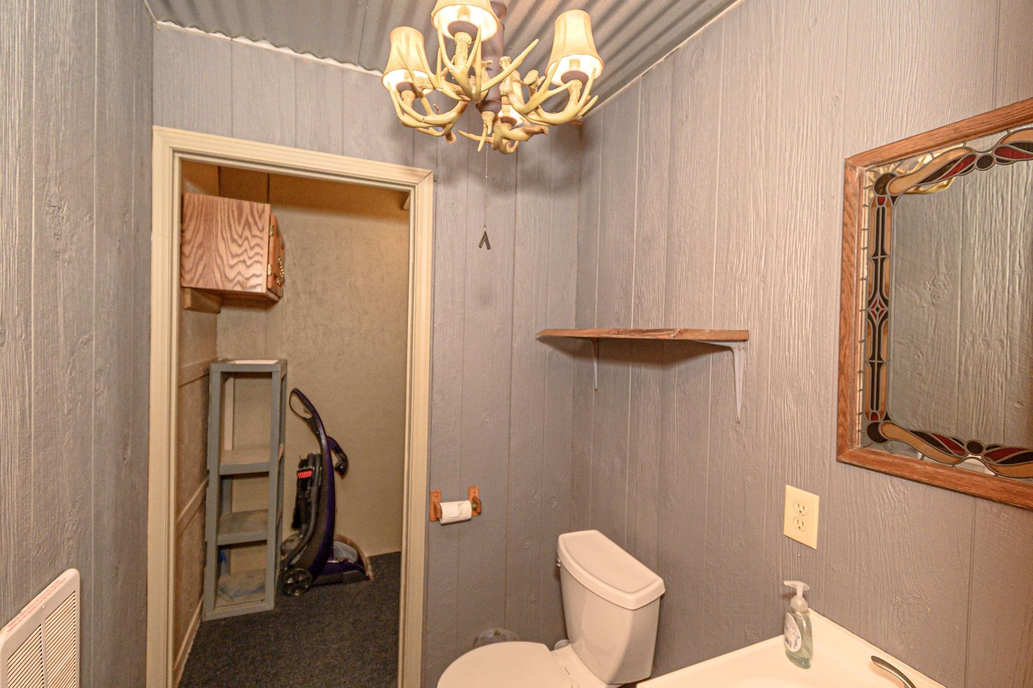 510 State Route 144 West, Hawesville, Kentucky 42348, 1 Bedroom Bedrooms, ,1 BathroomBathrooms,Single Family Residence,For Sale,State Route 144 West,93109