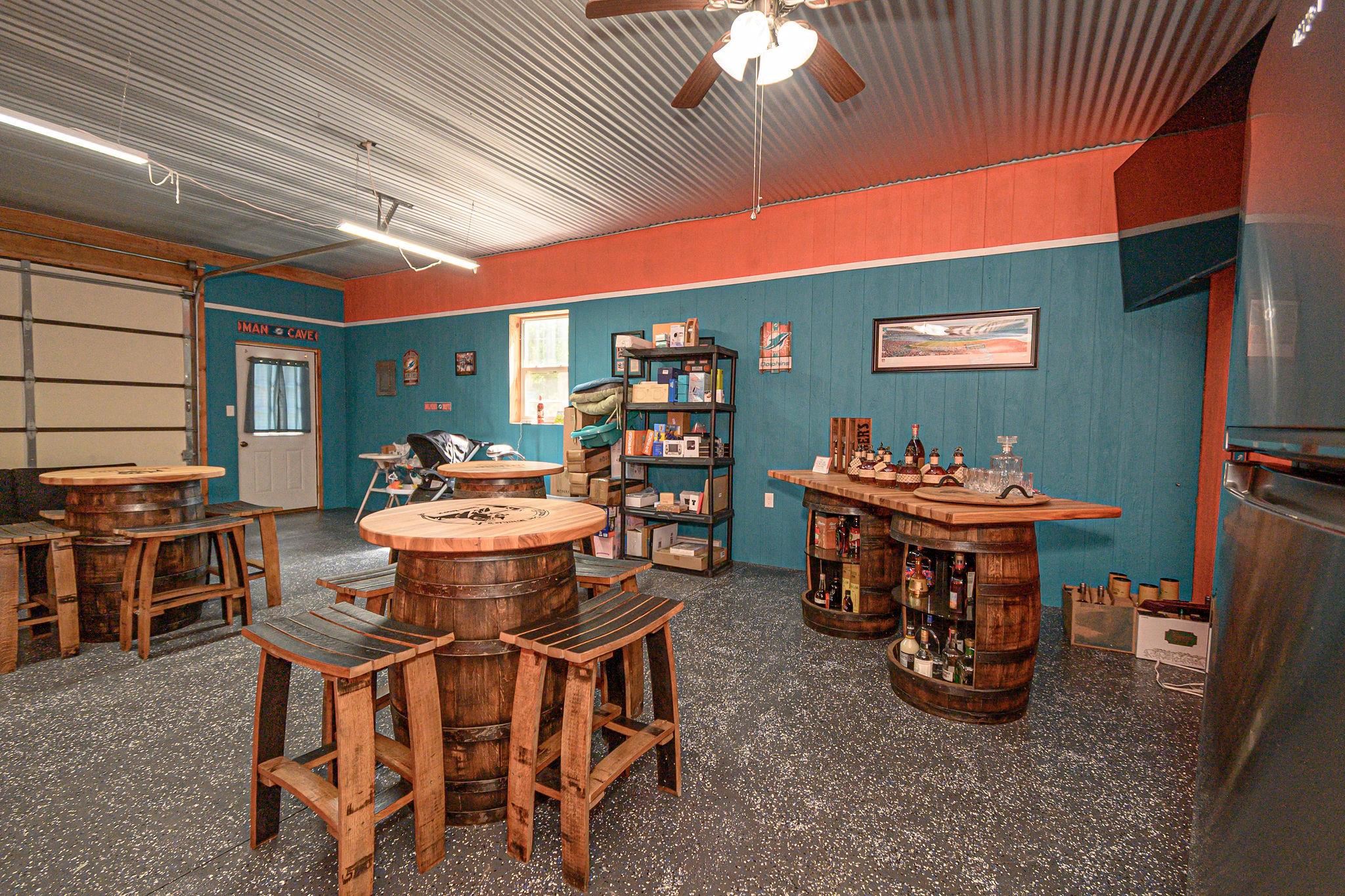 510 State Route 144 West, Hawesville, Kentucky 42348, 1 Bedroom Bedrooms, ,1 BathroomBathrooms,Single Family Residence,For Sale,State Route 144 West,93109