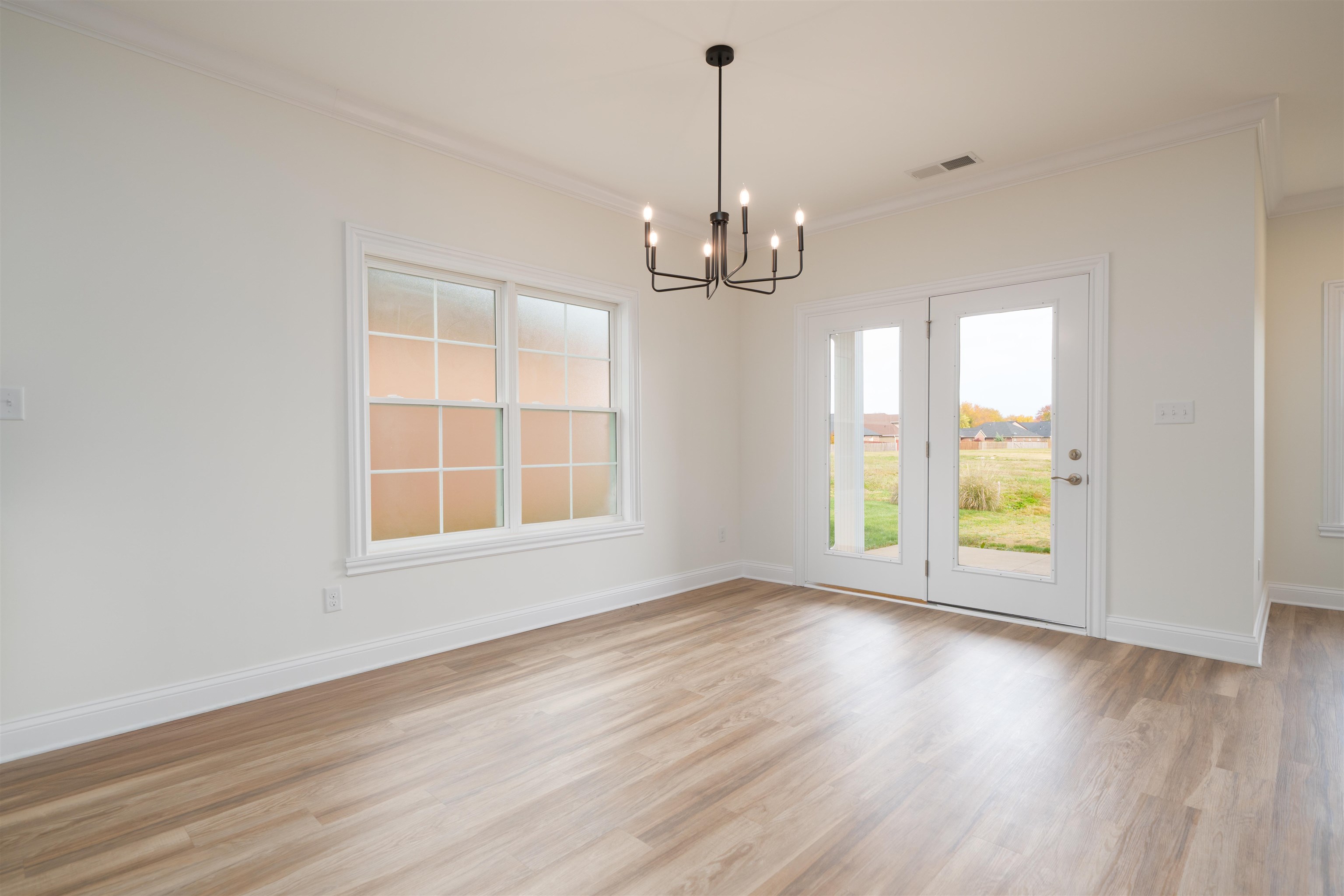 652 Stableford Circle, Owensboro, Kentucky 42303, 3 Bedrooms Bedrooms, ,2 BathroomsBathrooms,Single Family Residence,For Sale,Stableford Circle,93118