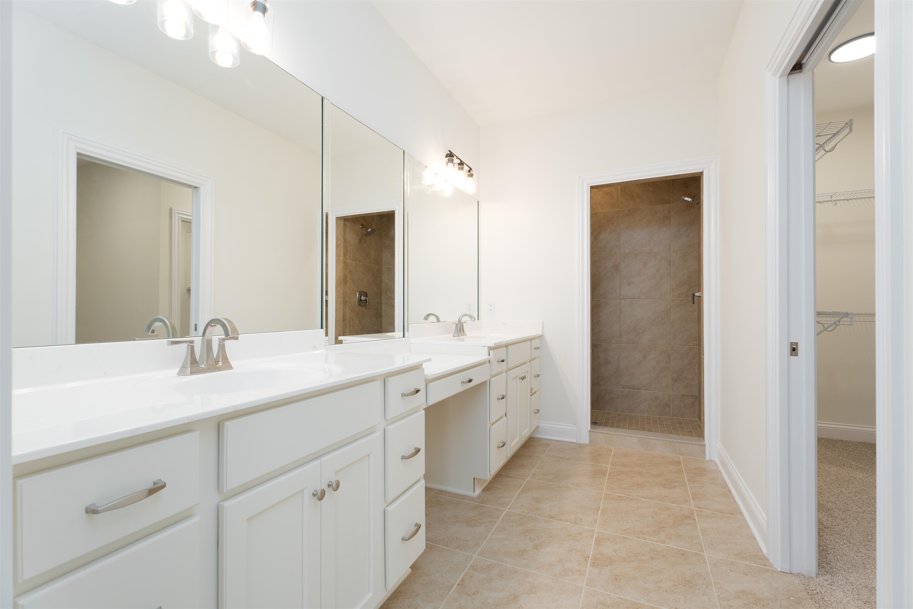 652 Stableford Circle, Owensboro, Kentucky 42303, 3 Bedrooms Bedrooms, ,2 BathroomsBathrooms,Single Family Residence,For Sale,Stableford Circle,93118