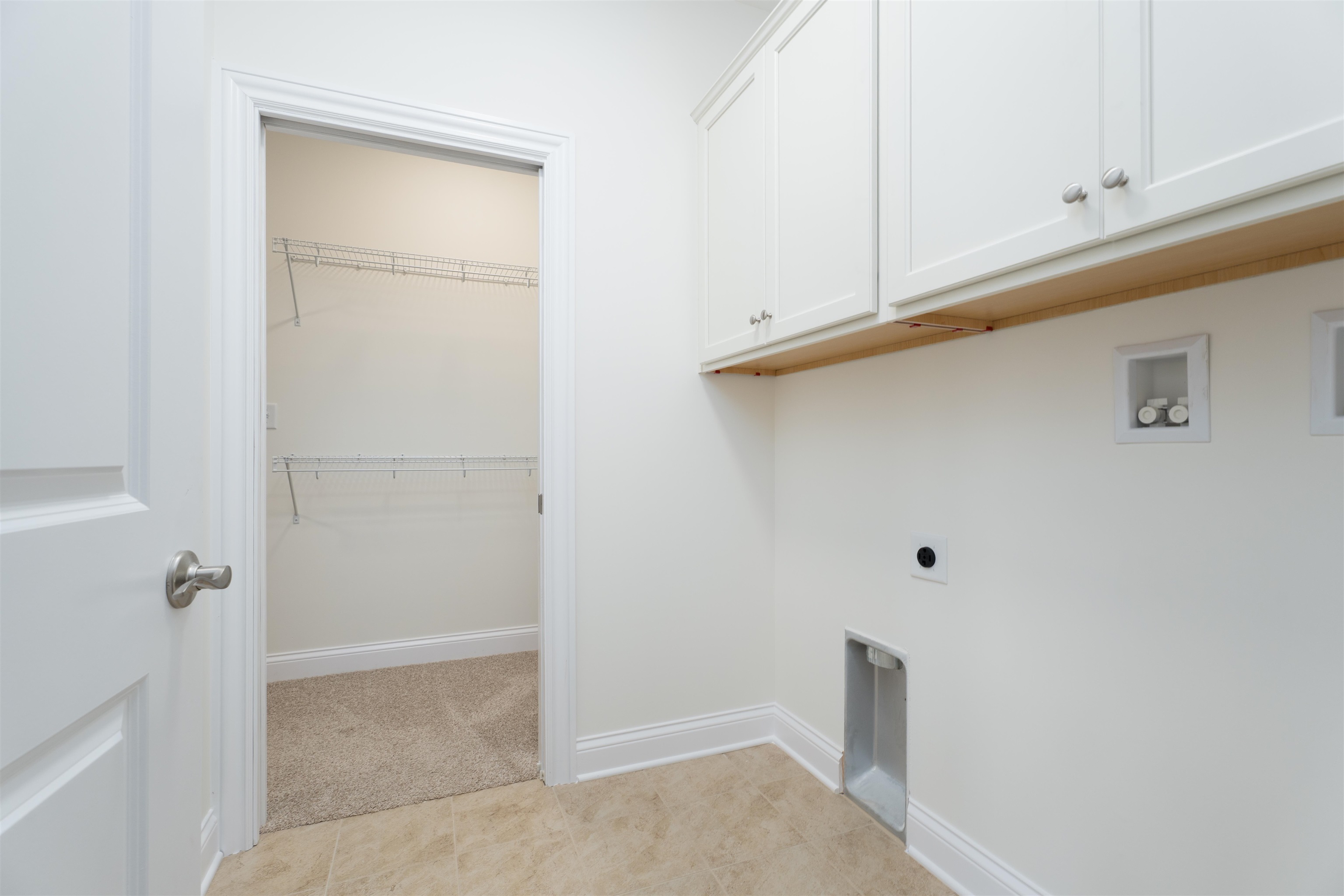 652 Stableford Circle, Owensboro, Kentucky 42303, 3 Bedrooms Bedrooms, ,2 BathroomsBathrooms,Single Family Residence,For Sale,Stableford Circle,93118