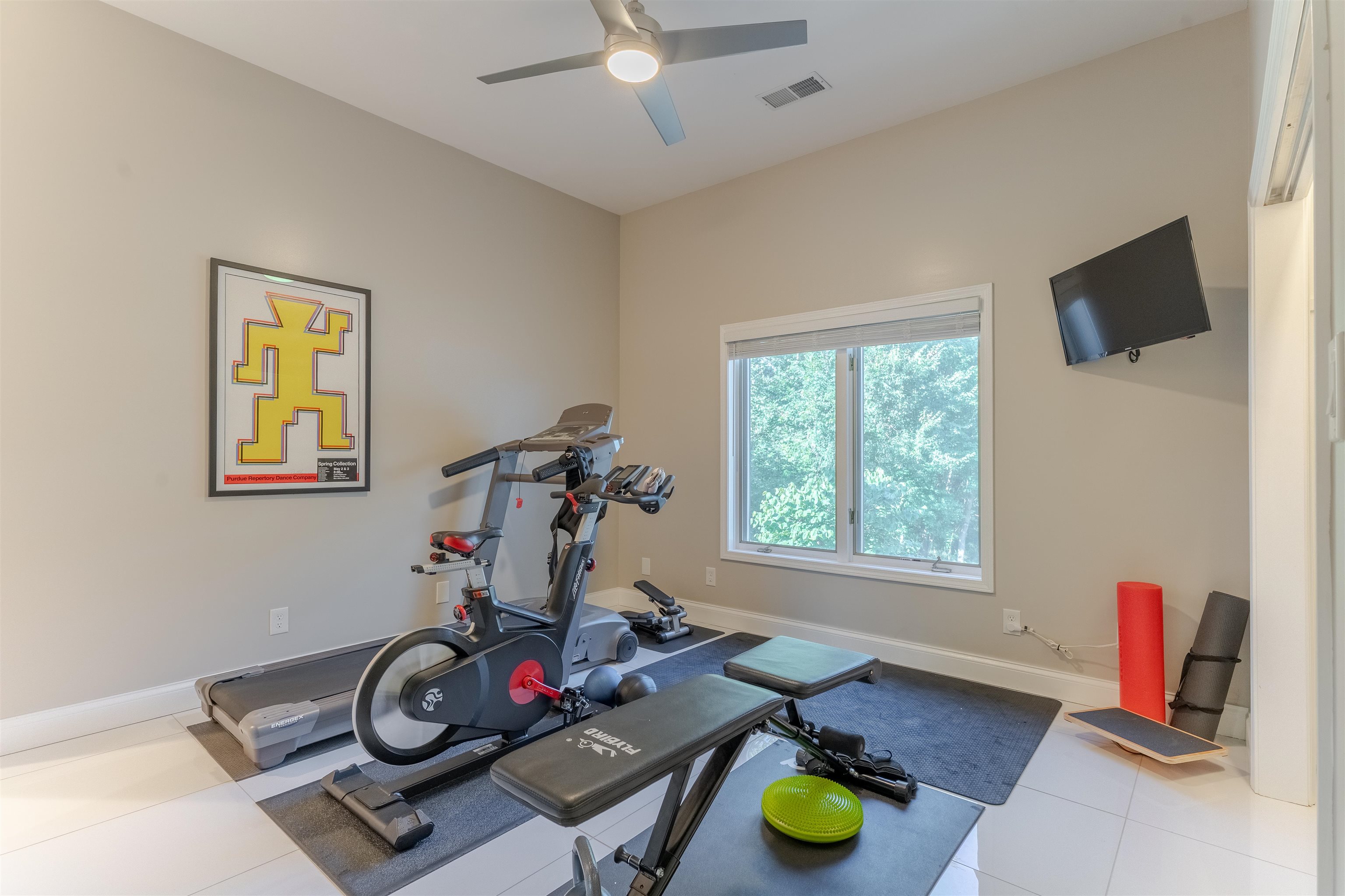 1088 HUNTER BLVD, NEWBURGH, Indiana 47630, 5 Bedrooms Bedrooms, ,4 BathroomsBathrooms,Single Family Residence,For Sale,HUNTER BLVD,93123