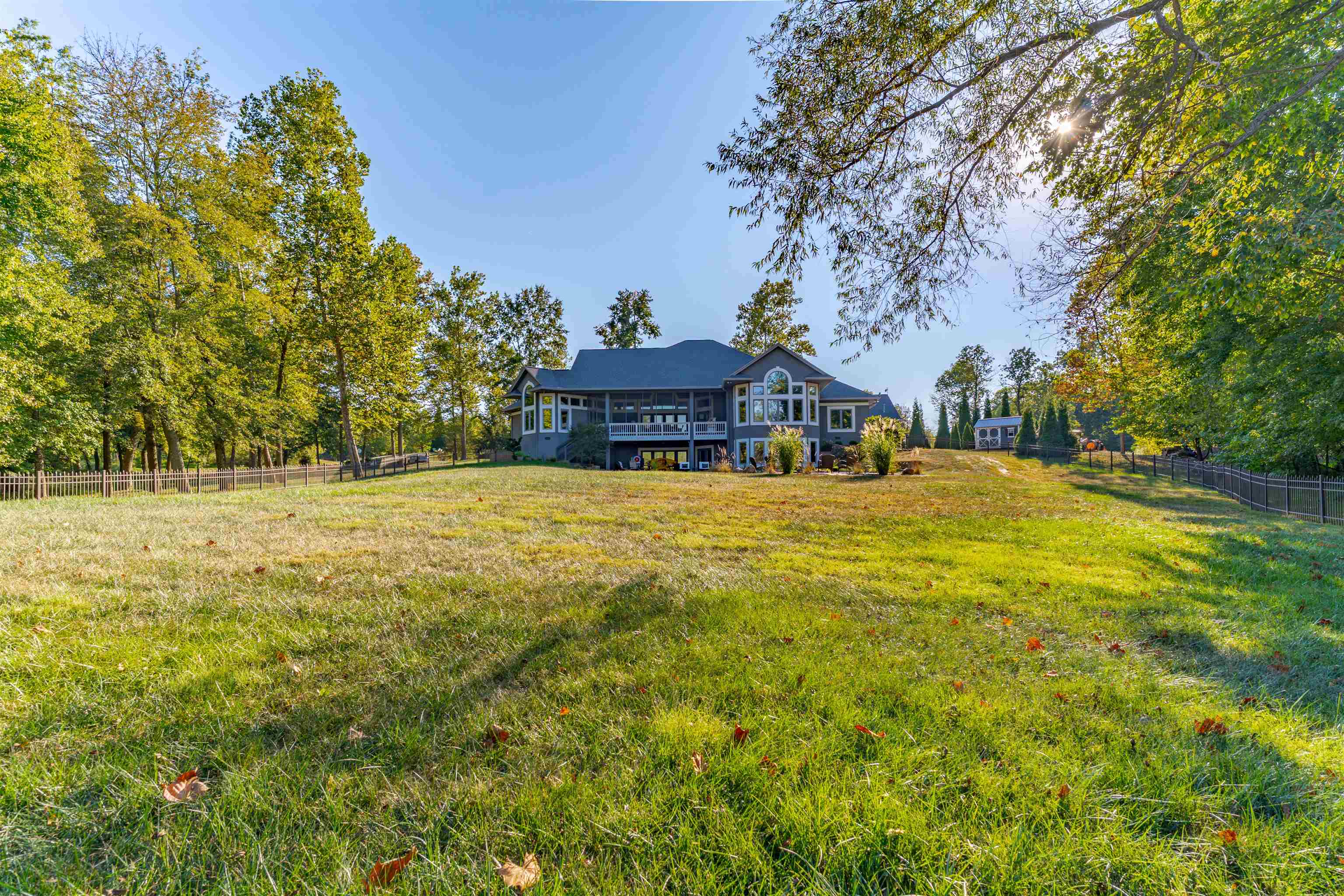 1088 HUNTER BLVD, NEWBURGH, Indiana 47630, 5 Bedrooms Bedrooms, ,4 BathroomsBathrooms,Single Family Residence,For Sale,HUNTER BLVD,93123