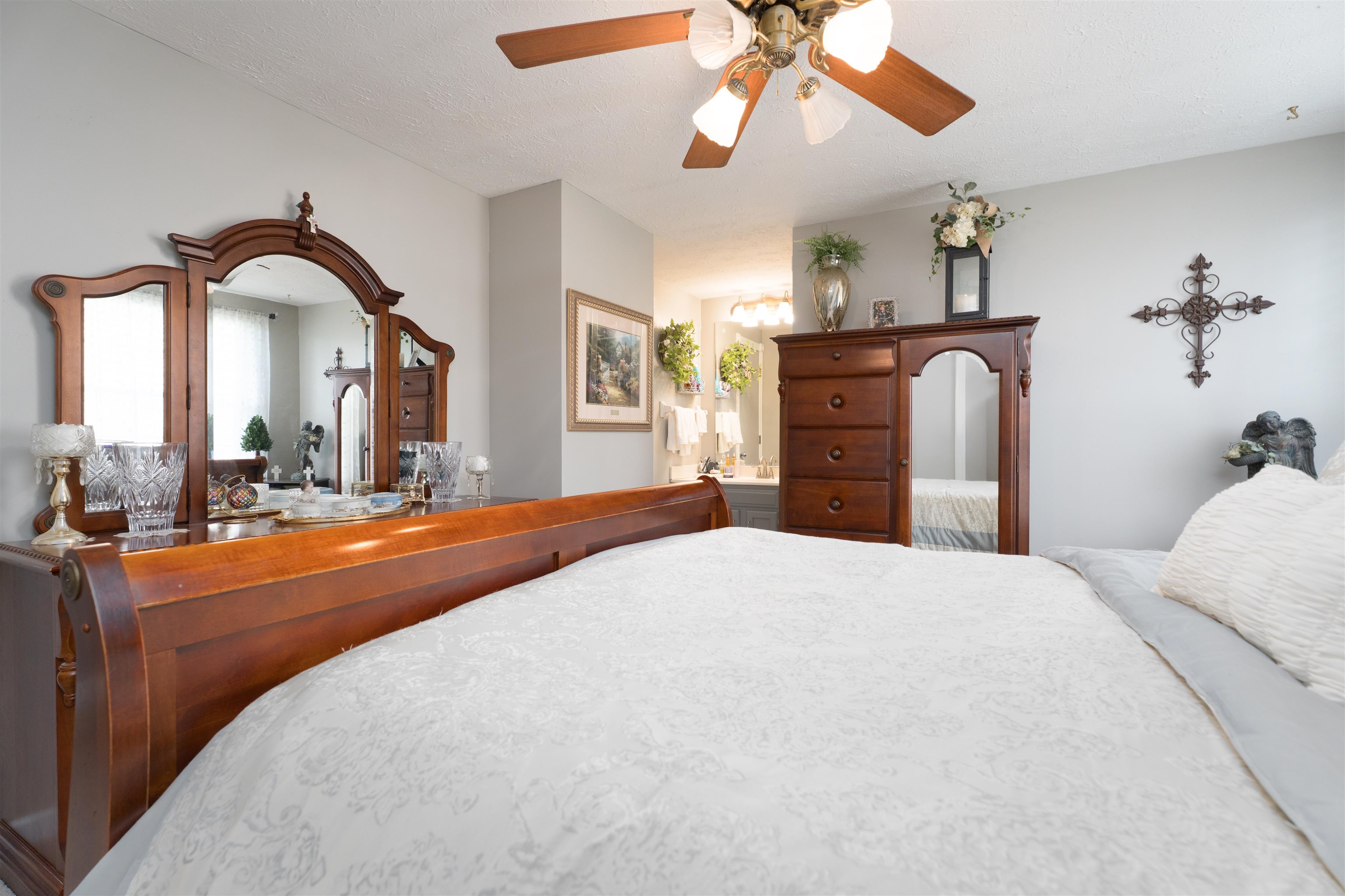 2501 Strickland Dr, Owensboro, Kentucky 42301, 3 Bedrooms Bedrooms, ,1 BathroomBathrooms,Single Family Residence,For Sale,Strickland Dr,93132