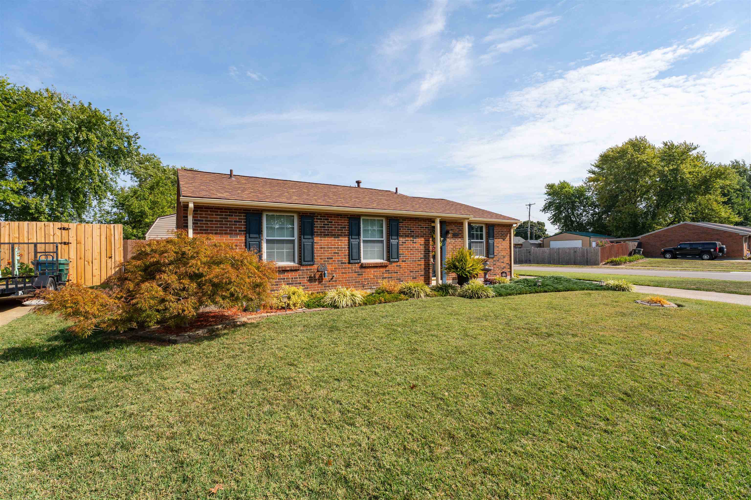 2501 Strickland Dr, Owensboro, Kentucky 42301, 3 Bedrooms Bedrooms, ,1 BathroomBathrooms,Single Family Residence,For Sale,Strickland Dr,93132