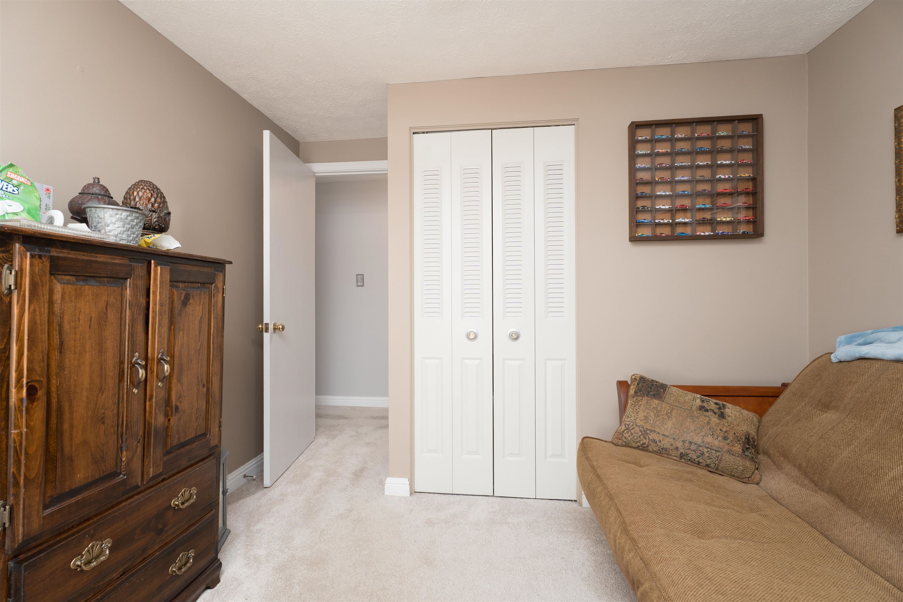 2501 Strickland Dr, Owensboro, Kentucky 42301, 3 Bedrooms Bedrooms, ,1 BathroomBathrooms,Single Family Residence,For Sale,Strickland Dr,93132