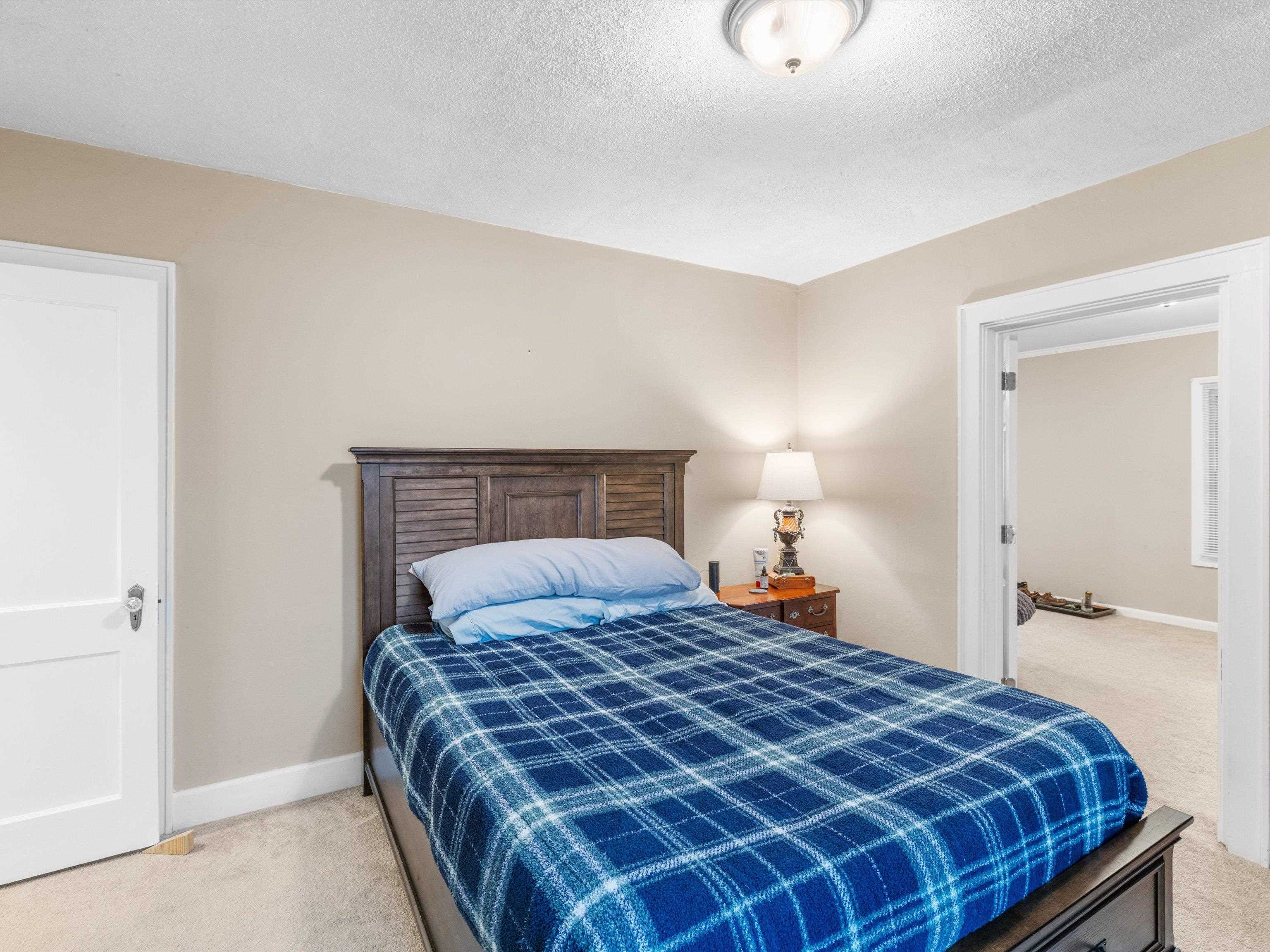 2320 Cedar St, Owensboro, Kentucky 42301, 2 Bedrooms Bedrooms, ,1 BathroomBathrooms,Single Family Residence,For Sale,Cedar St,93143