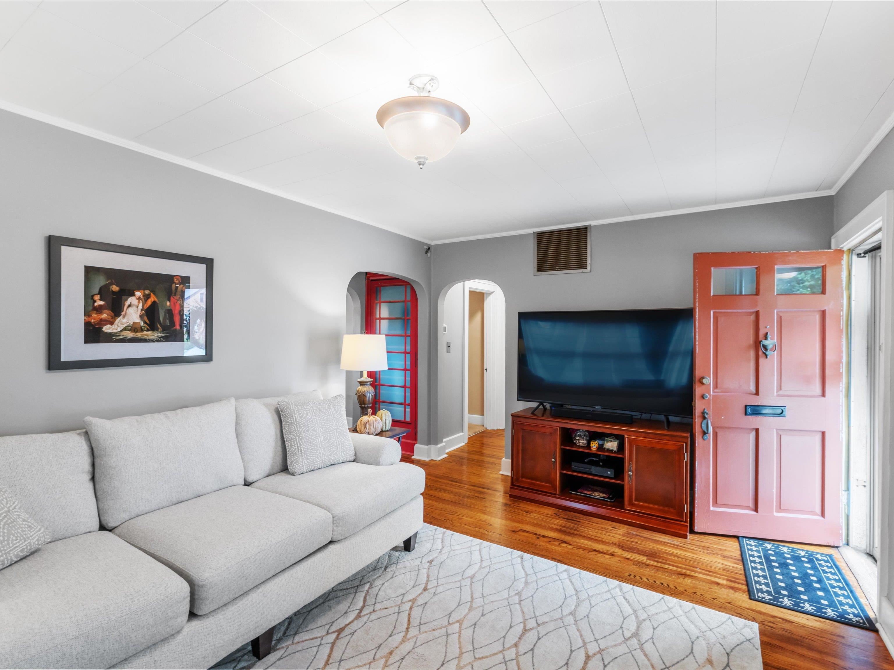 2320 Cedar St, Owensboro, Kentucky 42301, 2 Bedrooms Bedrooms, ,1 BathroomBathrooms,Single Family Residence,For Sale,Cedar St,93143