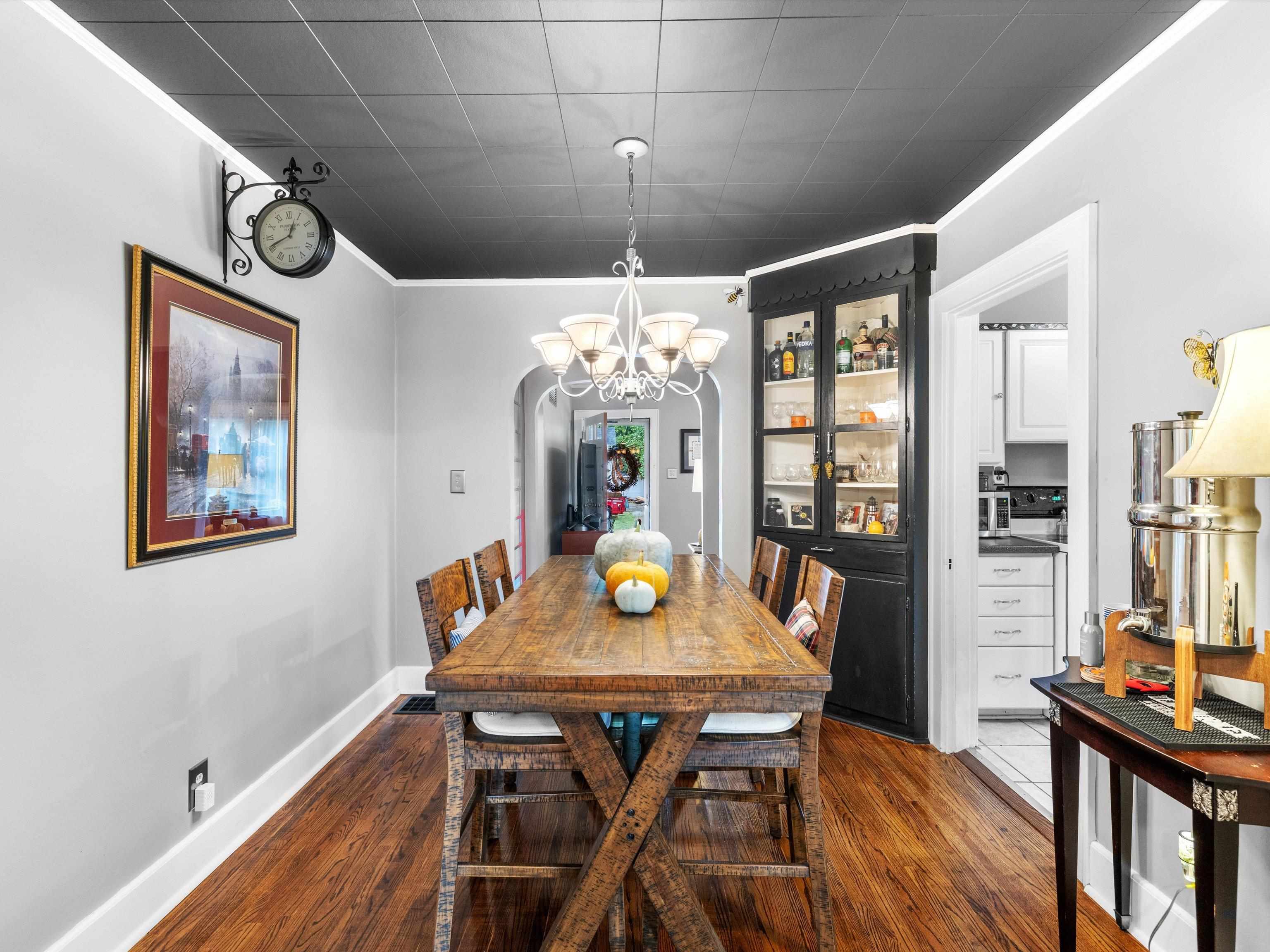 2320 Cedar St, Owensboro, Kentucky 42301, 2 Bedrooms Bedrooms, ,1 BathroomBathrooms,Single Family Residence,For Sale,Cedar St,93143