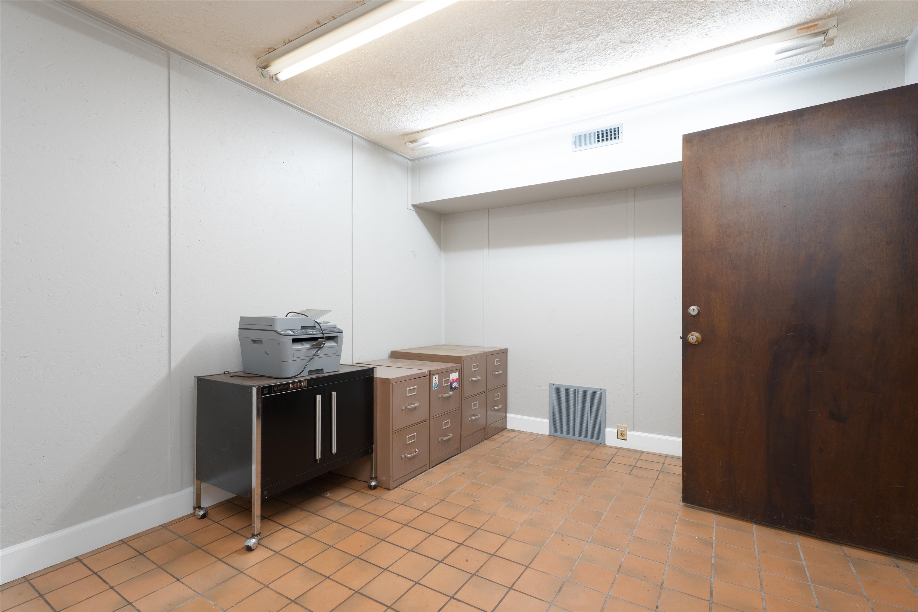 9075 Highway 60, Lewisport, Kentucky 42351, ,Mixed Use,For Sale,Highway 60,93145