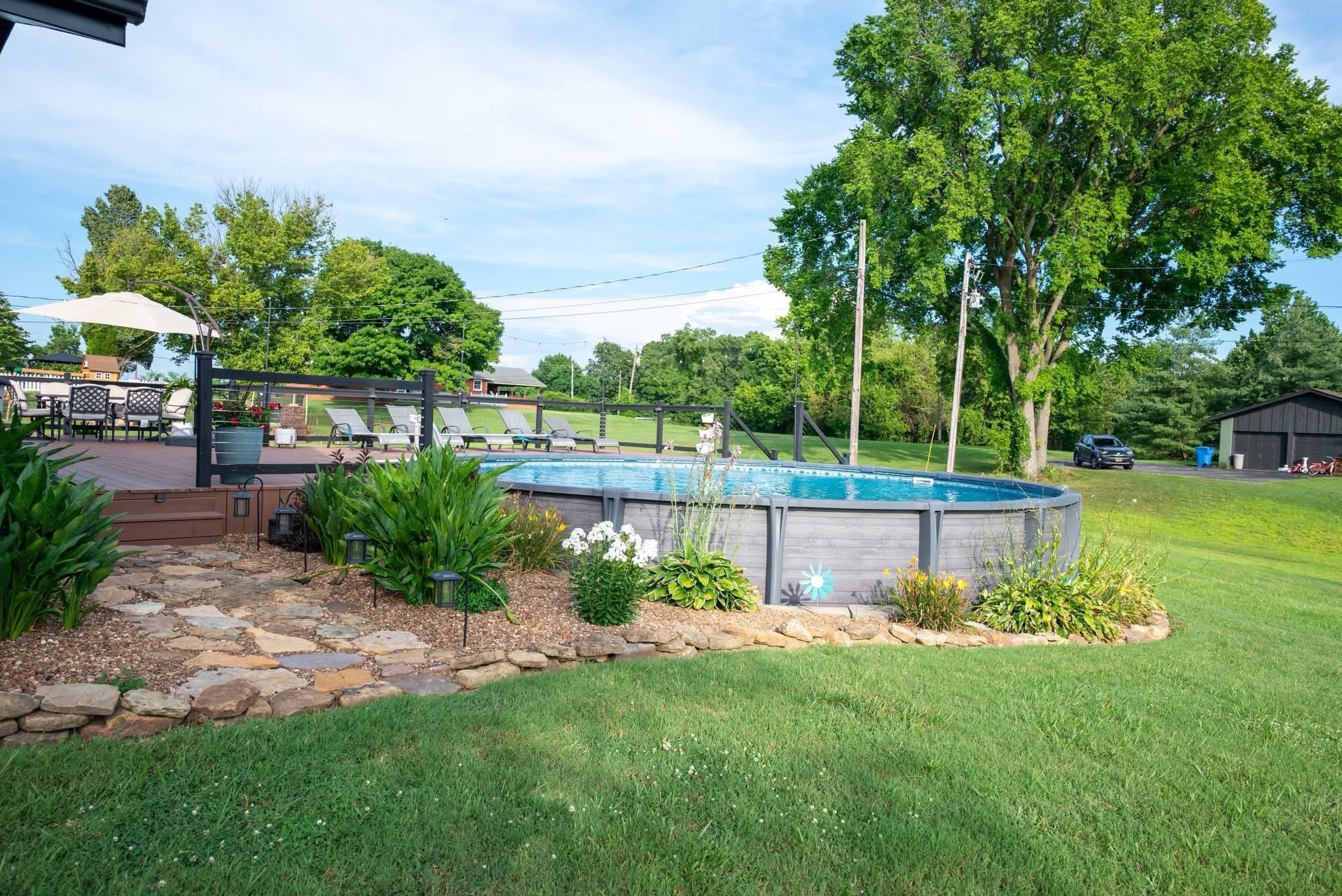 1045 Hawes BLVD, Hawesville, Kentucky 42348, 4 Bedrooms Bedrooms, ,2 BathroomsBathrooms,Single Family Residence,For Sale,Hawes BLVD,93165