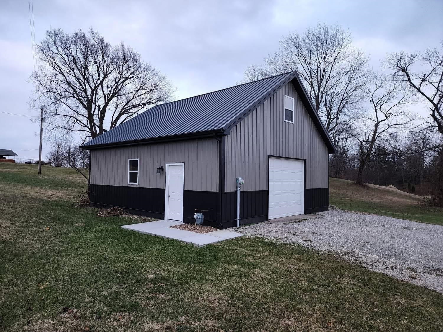 1045 Hawes BLVD, Hawesville, Kentucky 42348, 4 Bedrooms Bedrooms, ,2 BathroomsBathrooms,Single Family Residence,For Sale,Hawes BLVD,93165