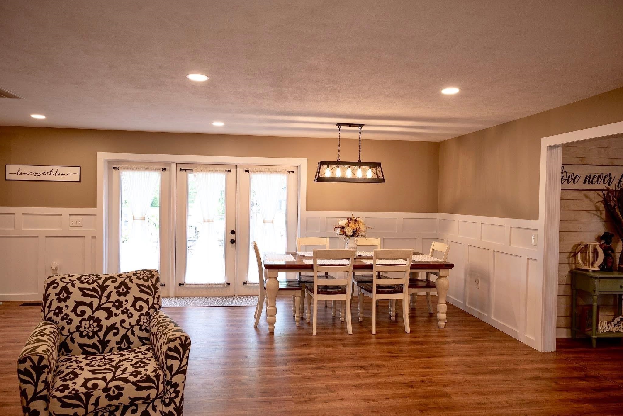 1045 Hawes BLVD, Hawesville, Kentucky 42348, 4 Bedrooms Bedrooms, ,2 BathroomsBathrooms,Single Family Residence,For Sale,Hawes BLVD,93165