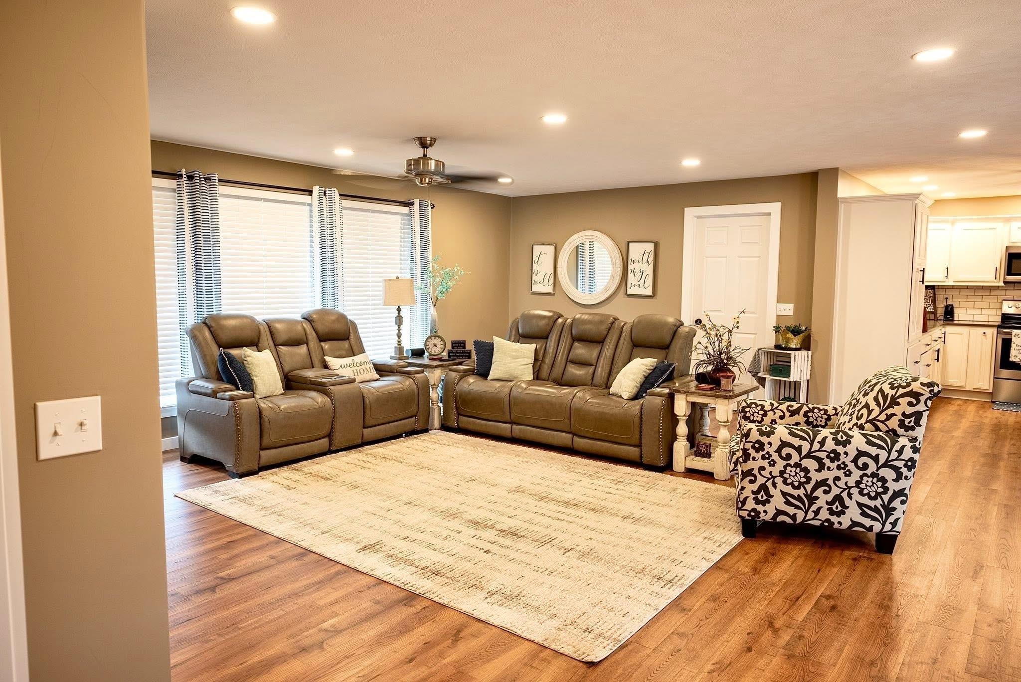 1045 Hawes BLVD, Hawesville, Kentucky 42348, 4 Bedrooms Bedrooms, ,2 BathroomsBathrooms,Single Family Residence,For Sale,Hawes BLVD,93165