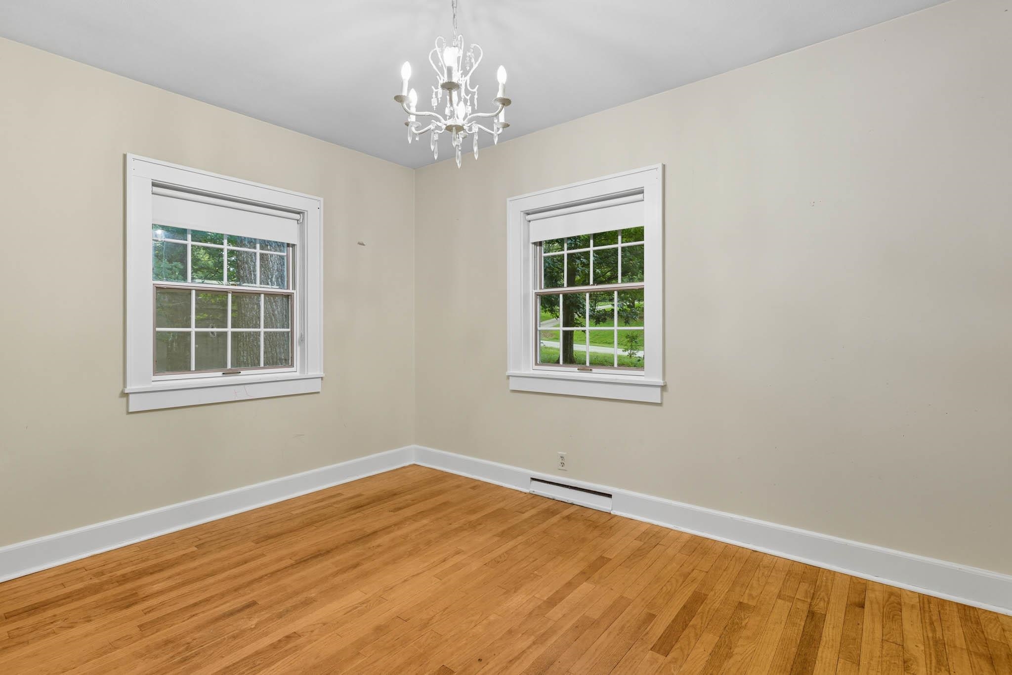 5611 Jones Road, Owensboro, Kentucky 42303, 2 Bedrooms Bedrooms, ,1 BathroomBathrooms,Single Family Residence,For Sale,Jones Road,93172