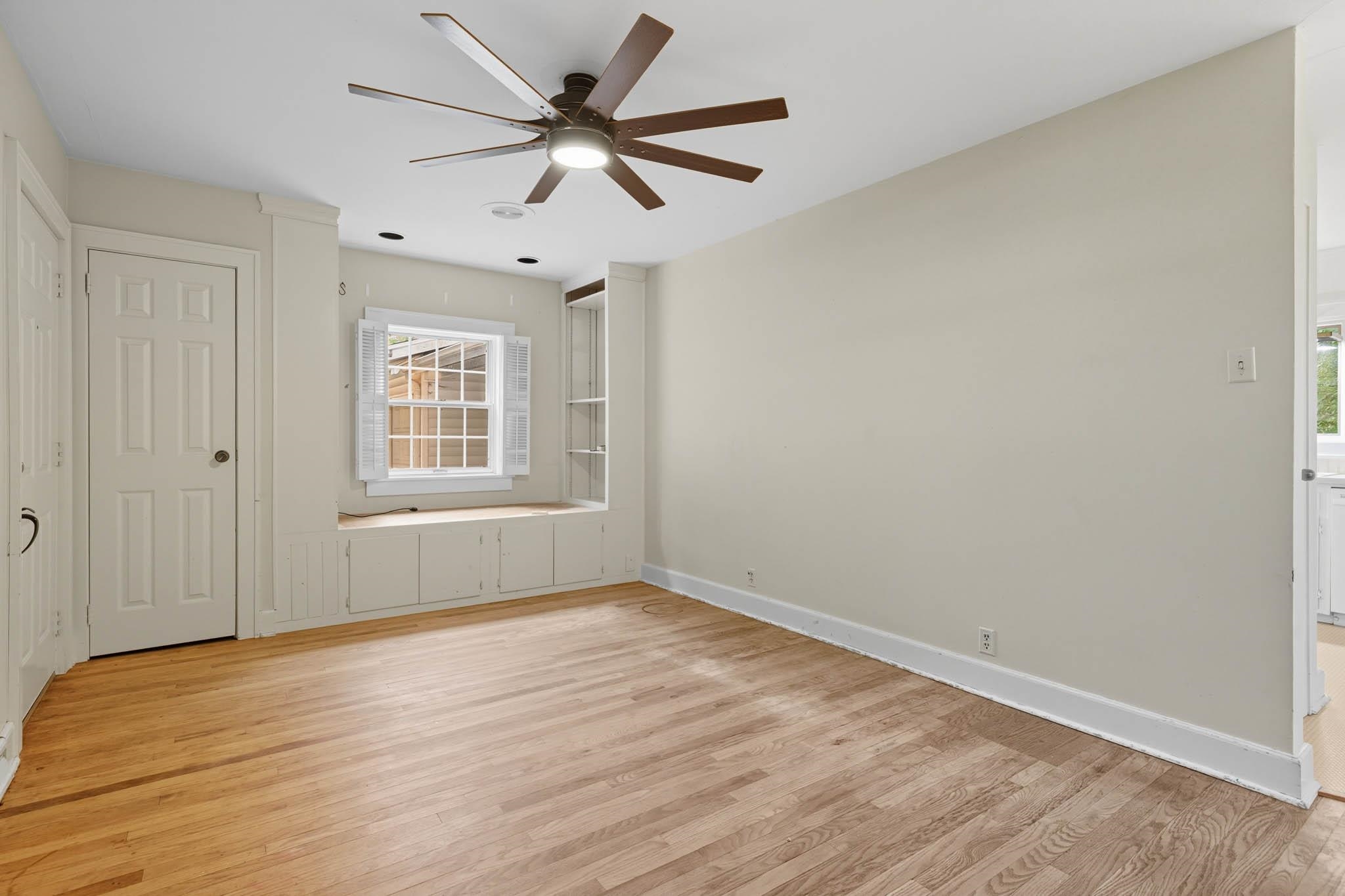 5611 Jones Road, Owensboro, Kentucky 42303, 2 Bedrooms Bedrooms, ,1 BathroomBathrooms,Single Family Residence,For Sale,Jones Road,93172