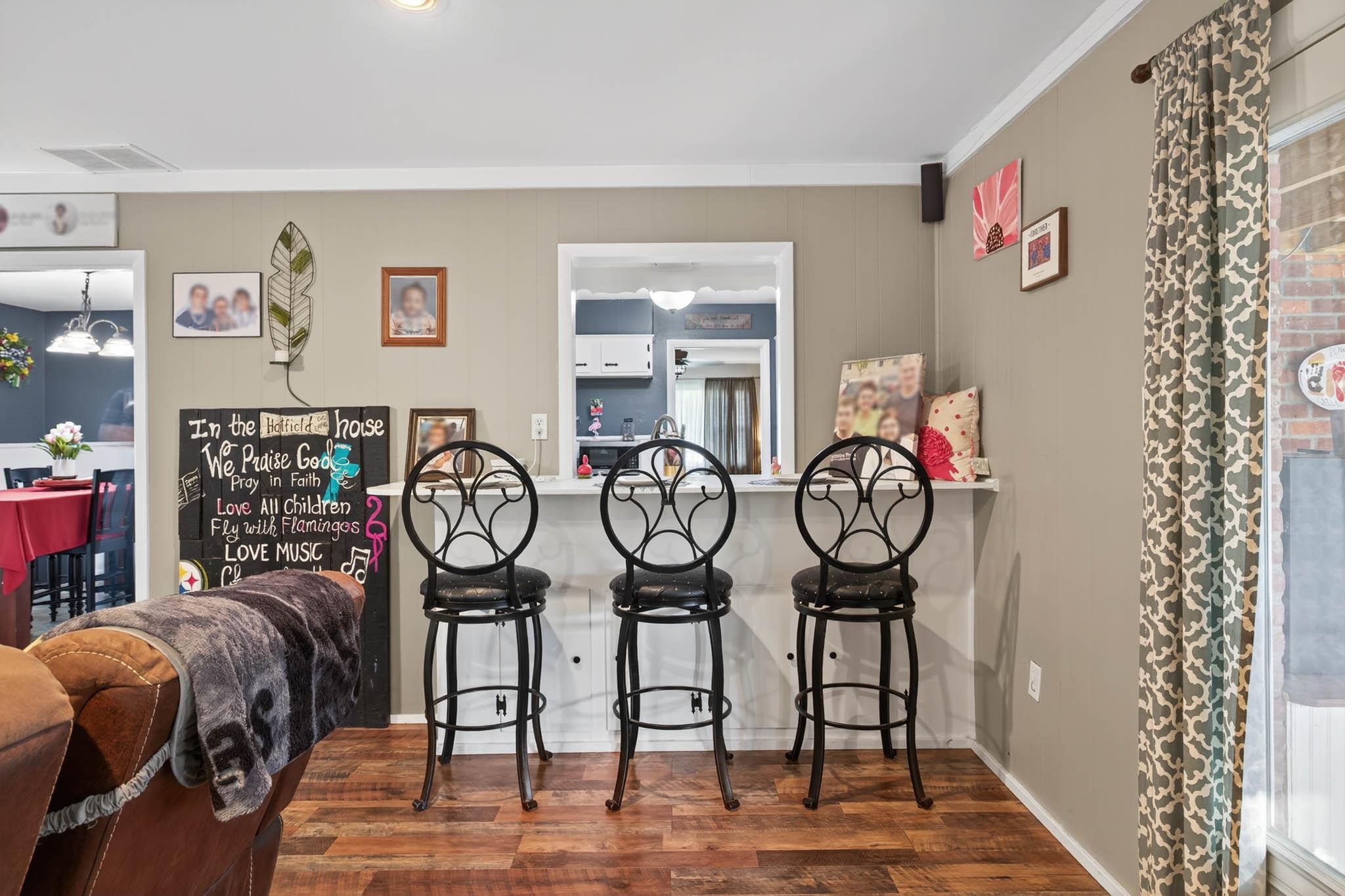 2520 South Griffith Avenue, Owensboro, Kentucky 42303, 3 Bedrooms Bedrooms, ,1 BathroomBathrooms,Single Family Residence,For Sale,South Griffith Avenue,93184