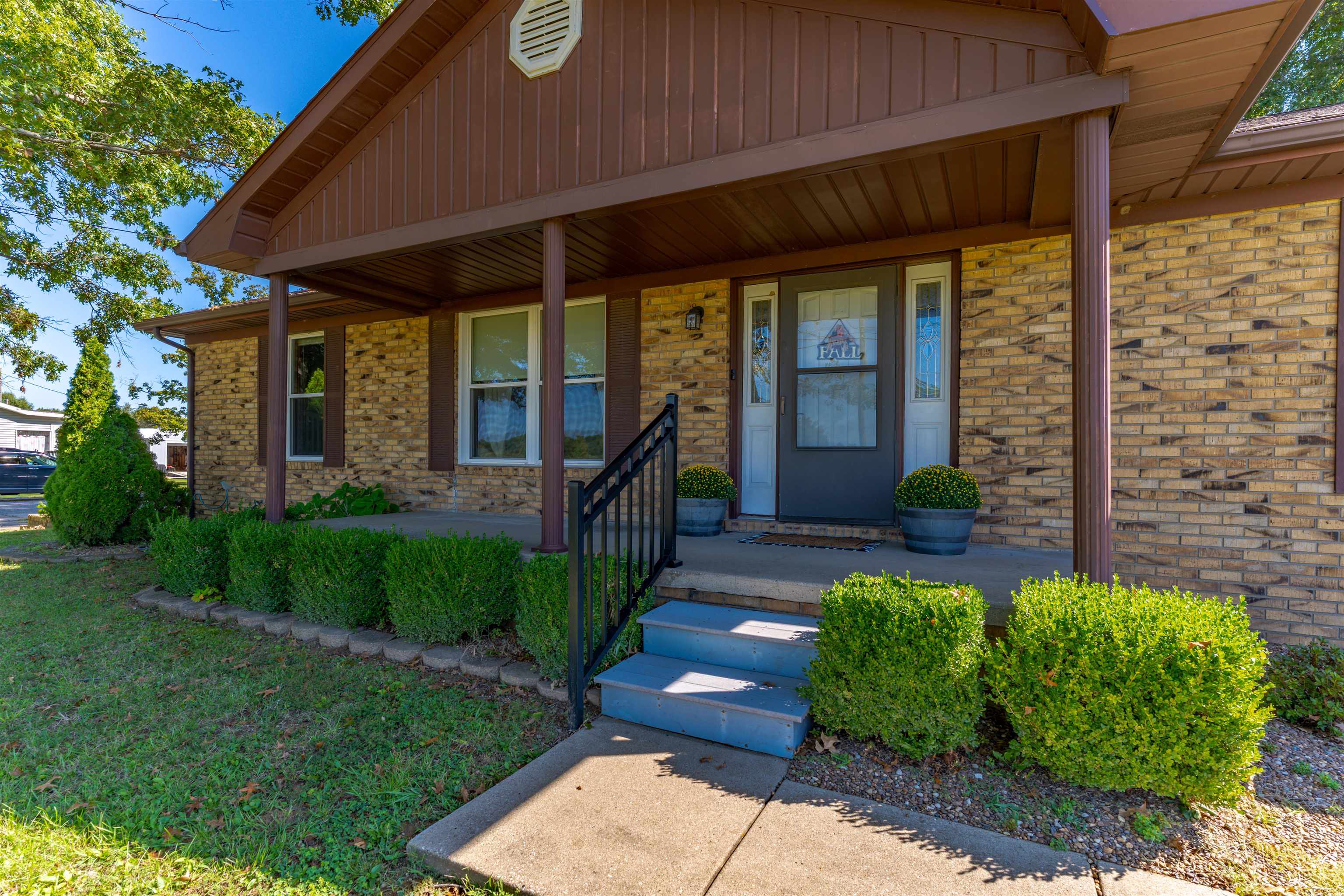 19942 State Route 811, Reed, Kentucky 42451, 2 Bedrooms Bedrooms, ,2 BathroomsBathrooms,Single Family Residence,For Sale,State Route 811,93187