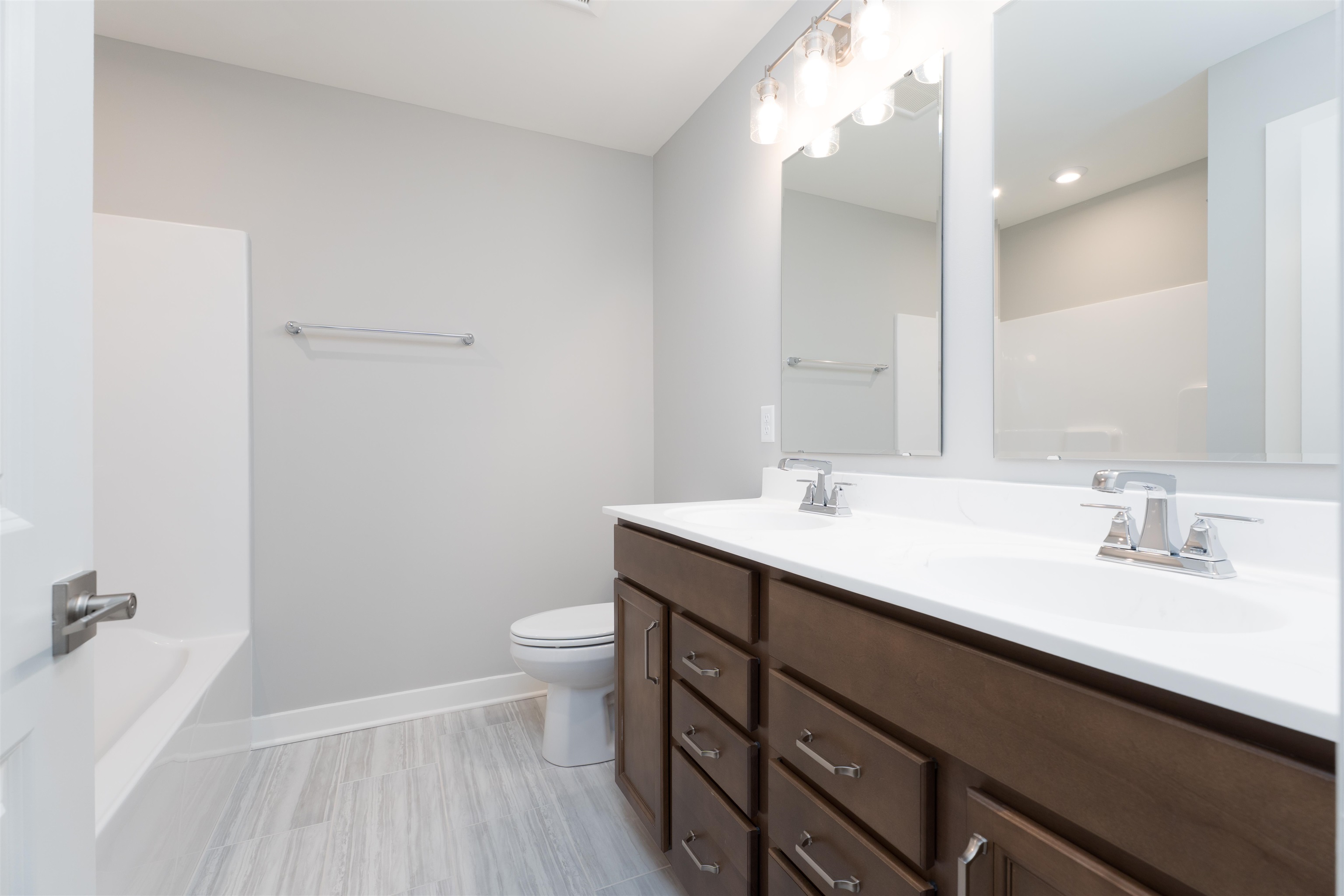 955 Onyx Lane, Owensboro, Kentucky 42301, 4 Bedrooms Bedrooms, ,2 BathroomsBathrooms,Single Family Residence,For Sale,Onyx Lane,93191