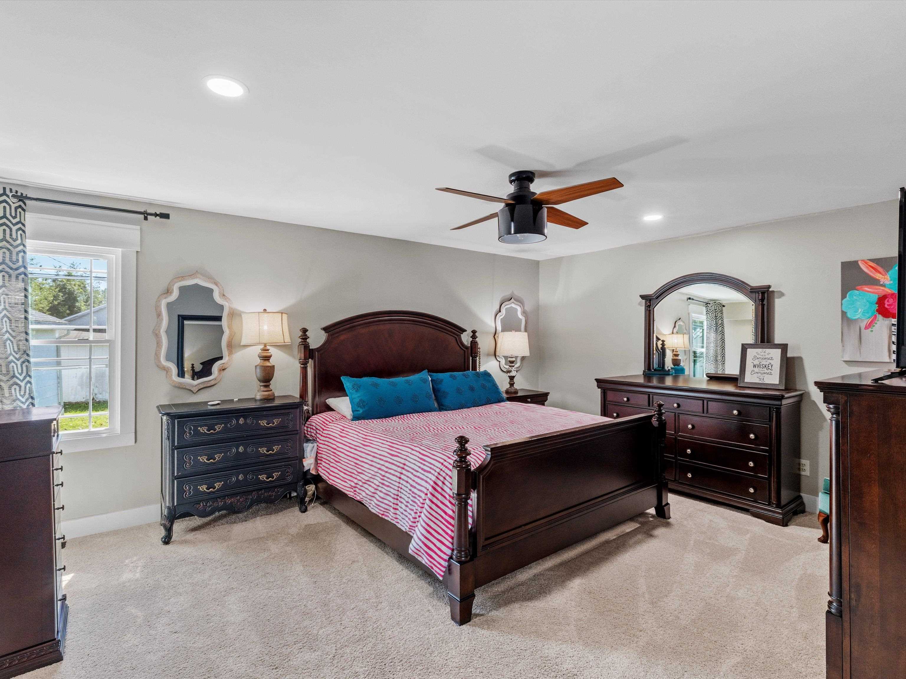 1708 Maple Ave, Owensboro, Kentucky 42301, 4 Bedrooms Bedrooms, ,2 BathroomsBathrooms,Single Family Residence,For Sale,Maple Ave,93203