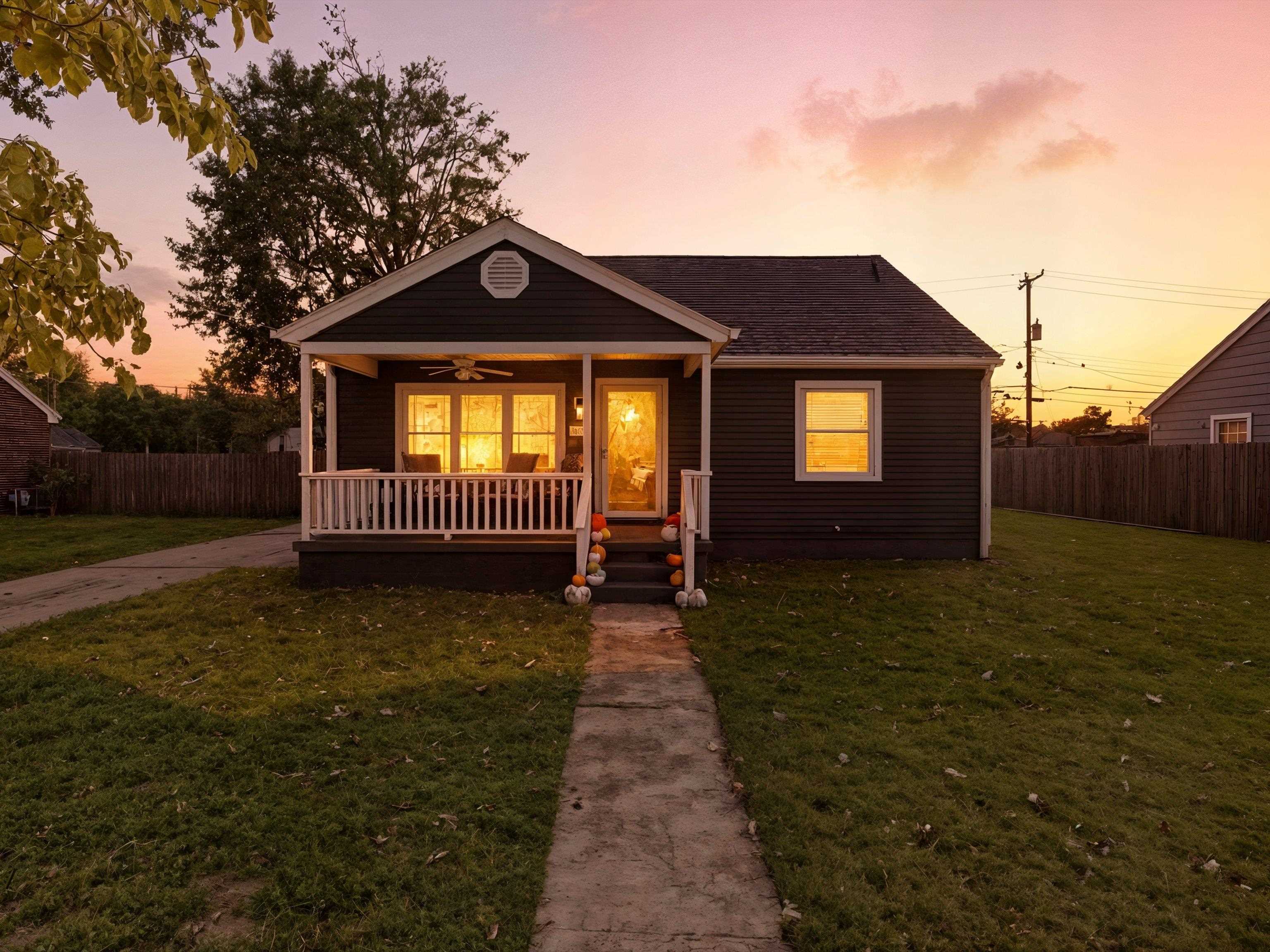 1708 Maple Ave, Owensboro, Kentucky 42301, 4 Bedrooms Bedrooms, ,2 BathroomsBathrooms,Single Family Residence,For Sale,Maple Ave,93203