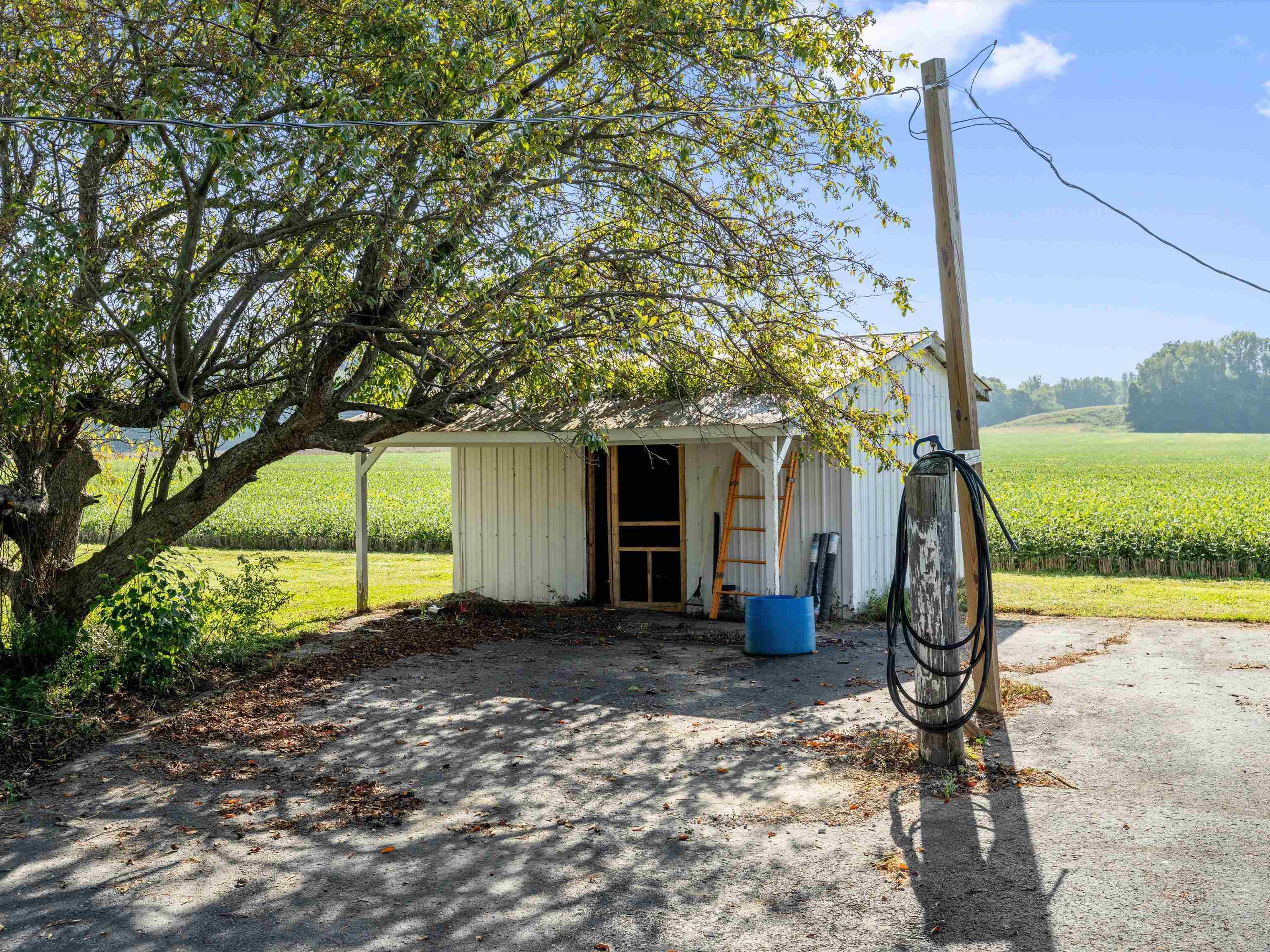 9585 River Road, Lewisport, Kentucky 42351, 3 Bedrooms Bedrooms, ,2 BathroomsBathrooms,Single Family Residence,For Sale,River Road,93207