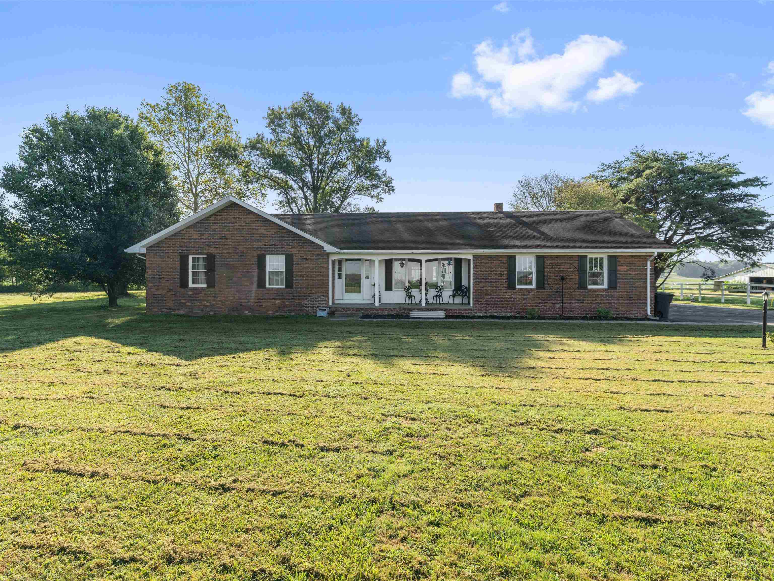 9585 River Road, Lewisport, Kentucky 42351, 3 Bedrooms Bedrooms, ,2 BathroomsBathrooms,Single Family Residence,For Sale,River Road,93207