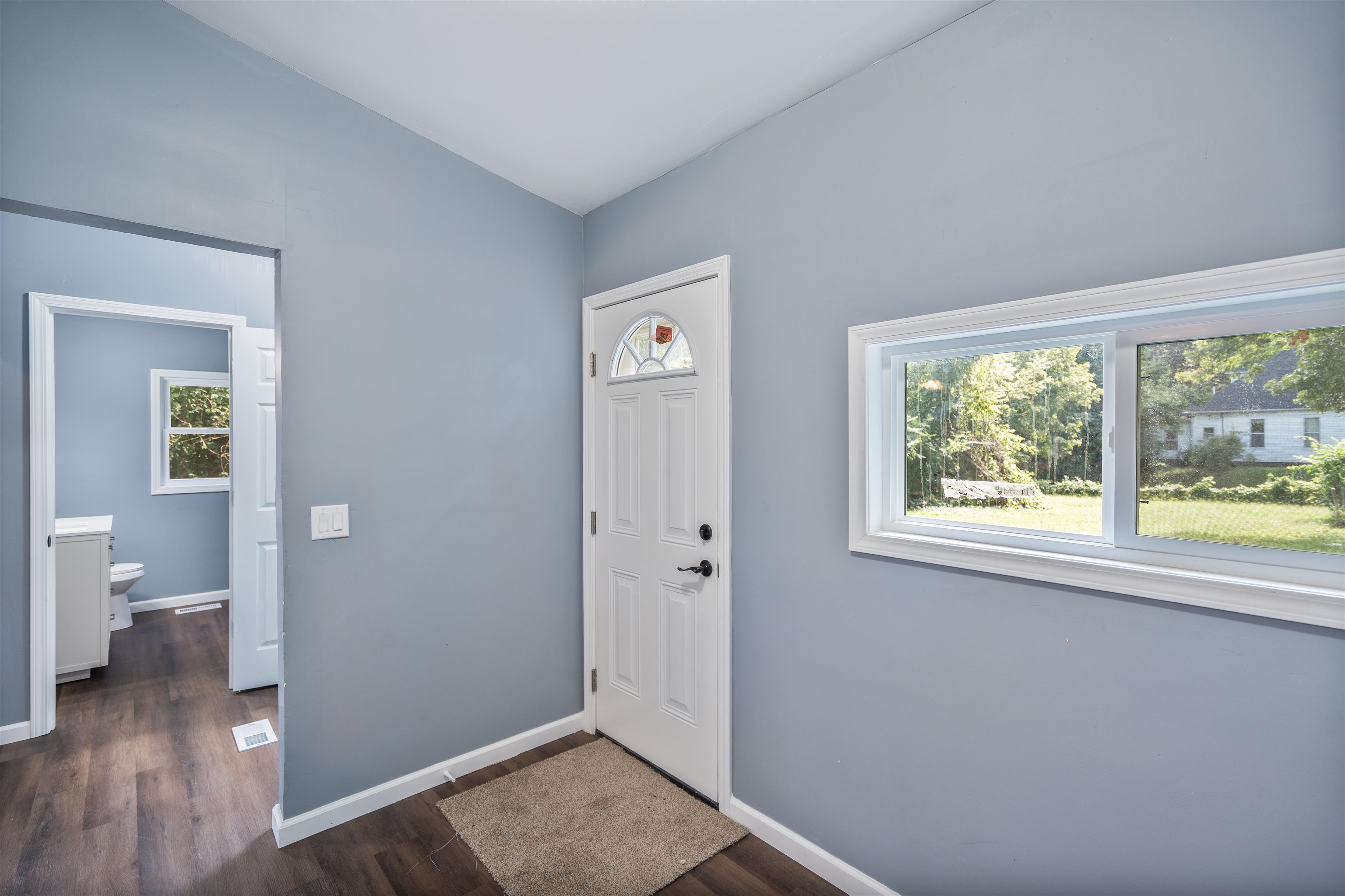 1714 Leitchfield Road, Owensboro, Kentucky 42301, 4 Bedrooms Bedrooms, ,2 BathroomsBathrooms,Single Family Residence,For Sale,Leitchfield Road,93208
