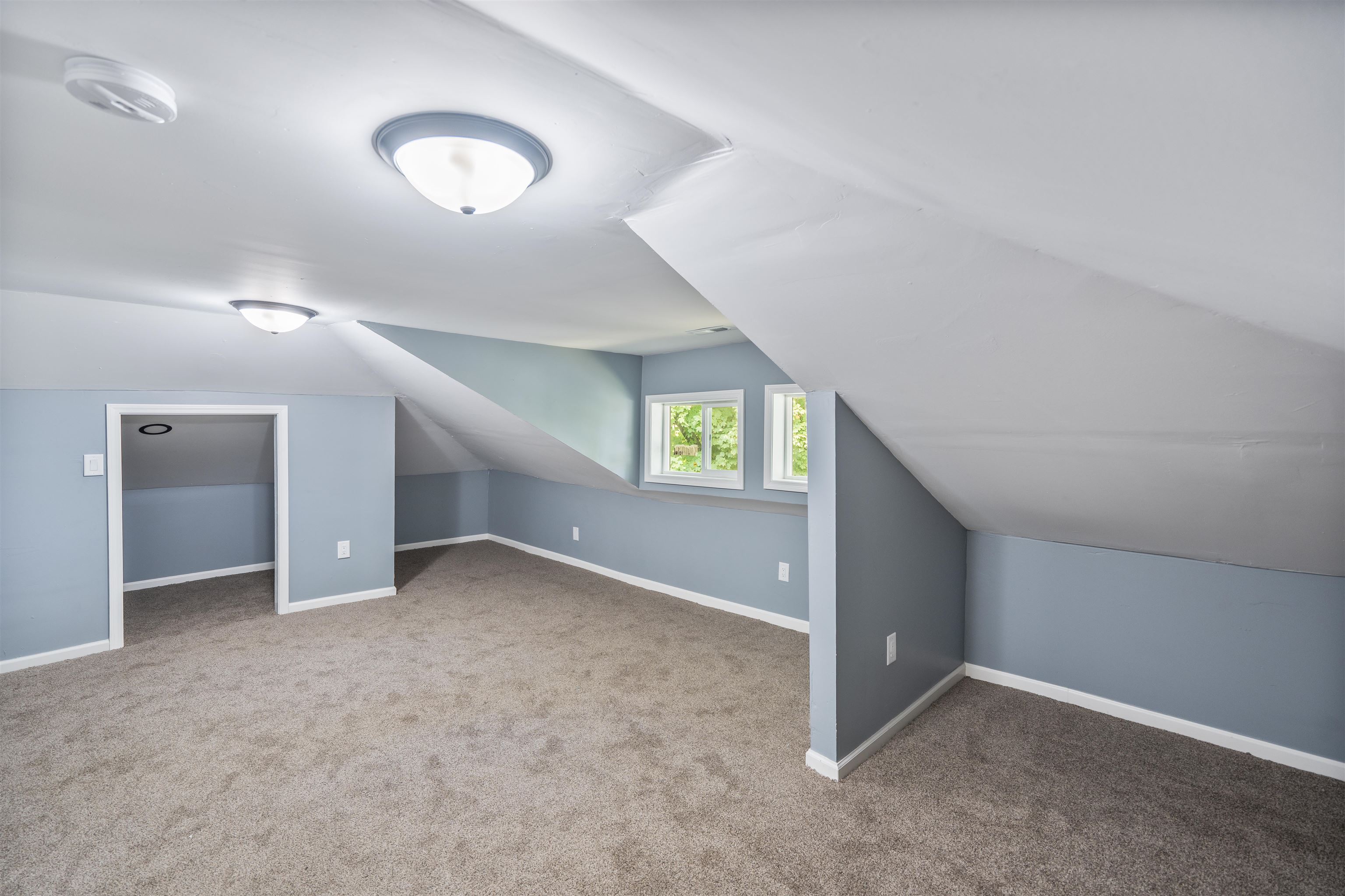 1714 Leitchfield Road, Owensboro, Kentucky 42301, 4 Bedrooms Bedrooms, ,2 BathroomsBathrooms,Single Family Residence,For Sale,Leitchfield Road,93208