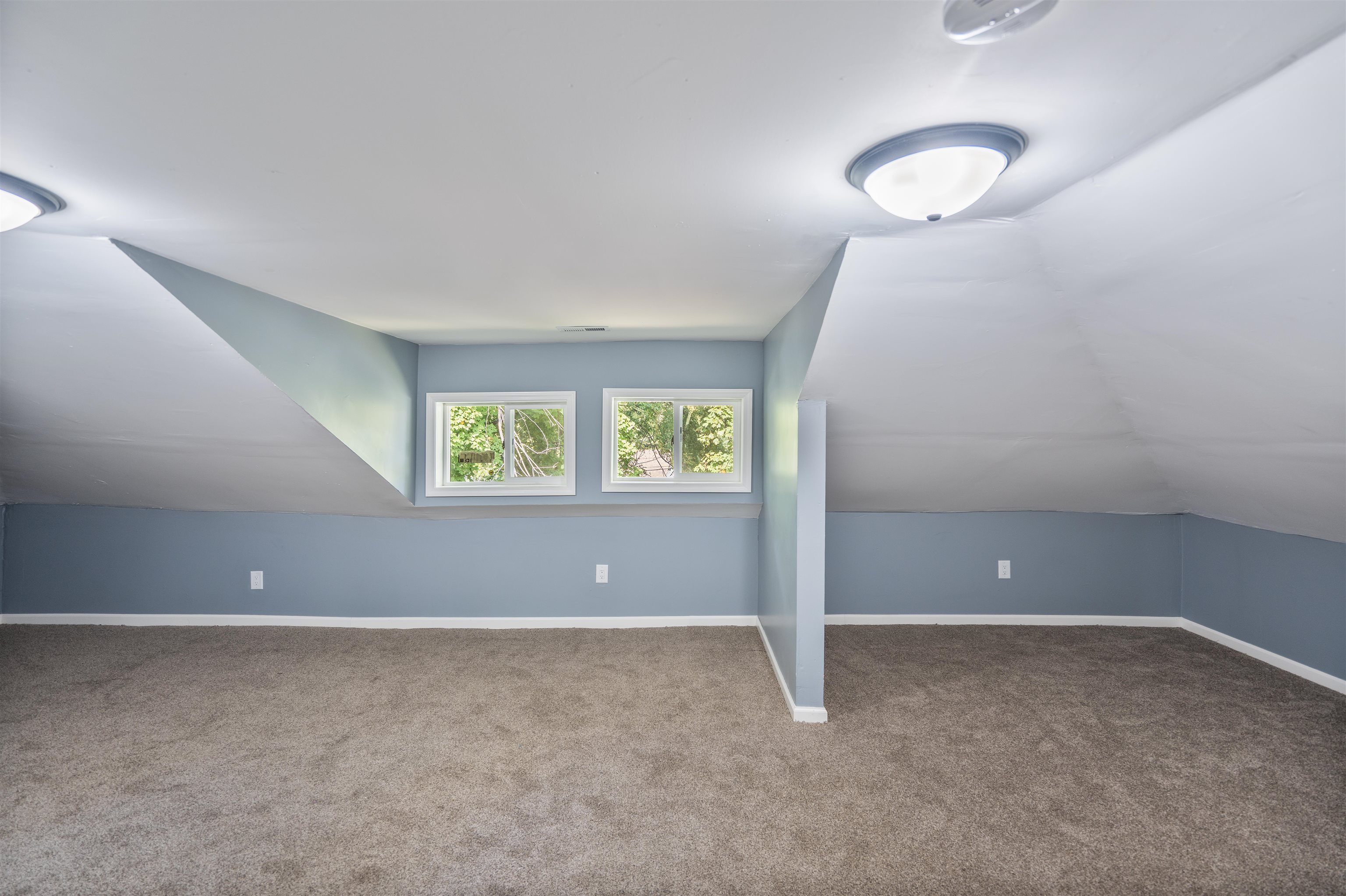 1714 Leitchfield Road, Owensboro, Kentucky 42301, 4 Bedrooms Bedrooms, ,2 BathroomsBathrooms,Single Family Residence,For Sale,Leitchfield Road,93208