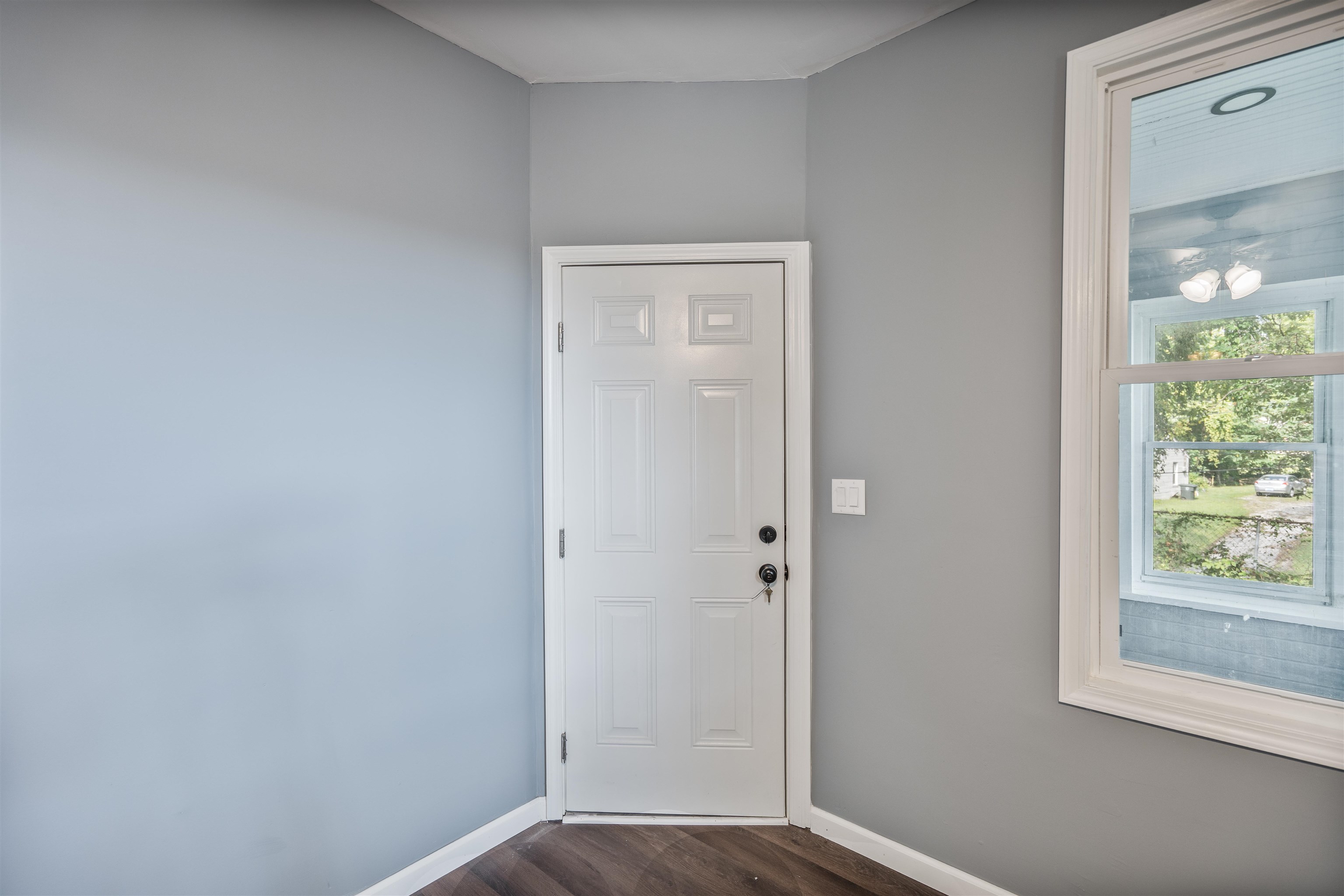1714 Leitchfield Road, Owensboro, Kentucky 42301, 4 Bedrooms Bedrooms, ,2 BathroomsBathrooms,Single Family Residence,For Sale,Leitchfield Road,93208